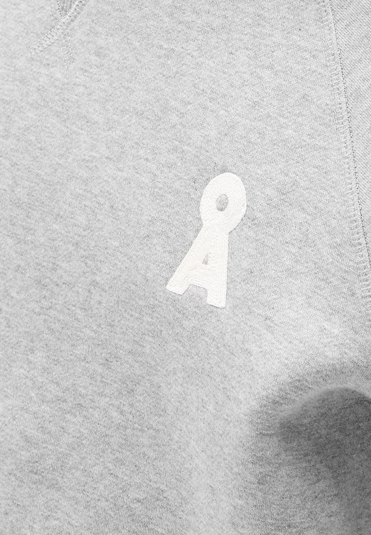 Nahaufnahme von einem Sweatshirt mit Melange