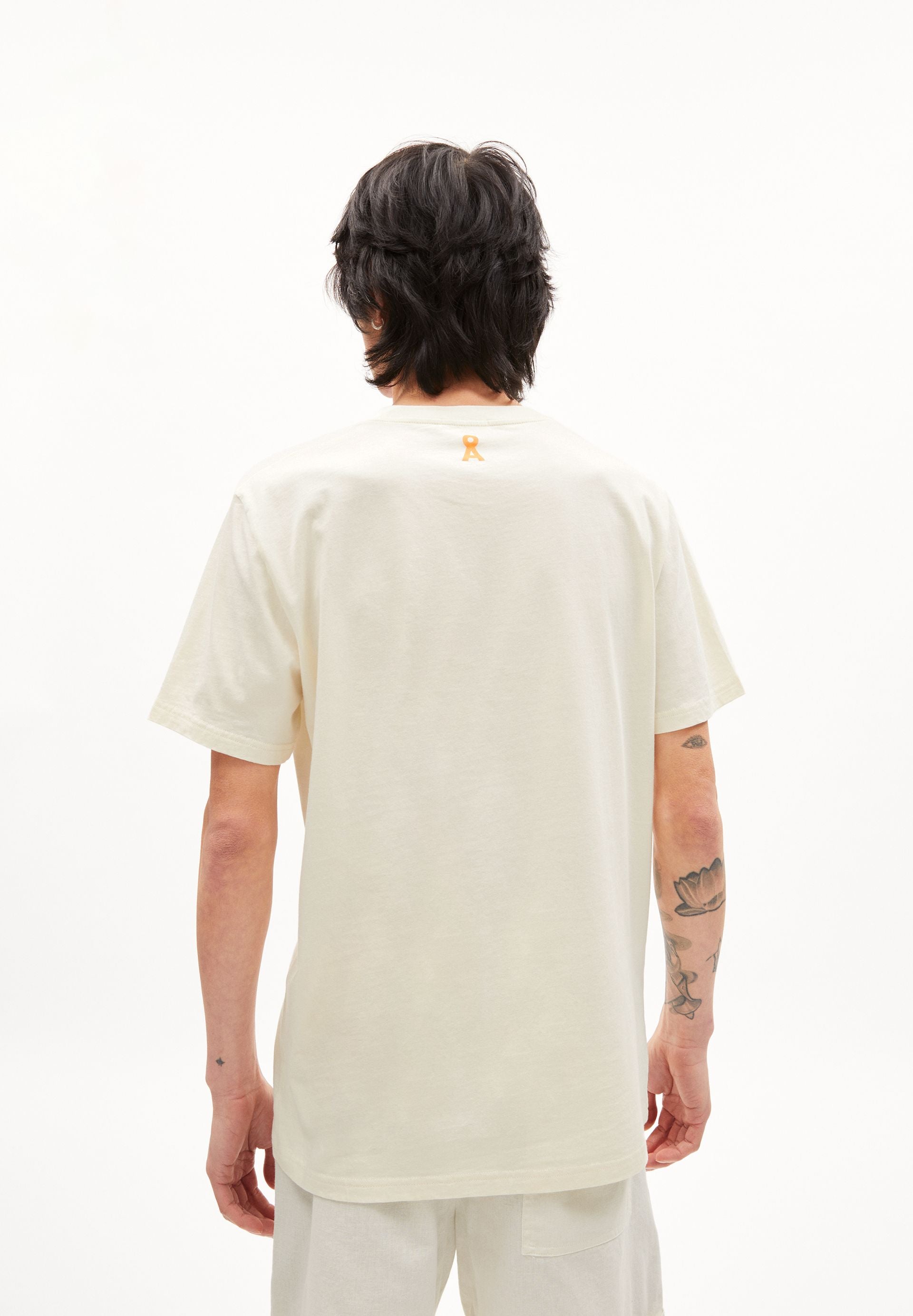 30005151-1609_211