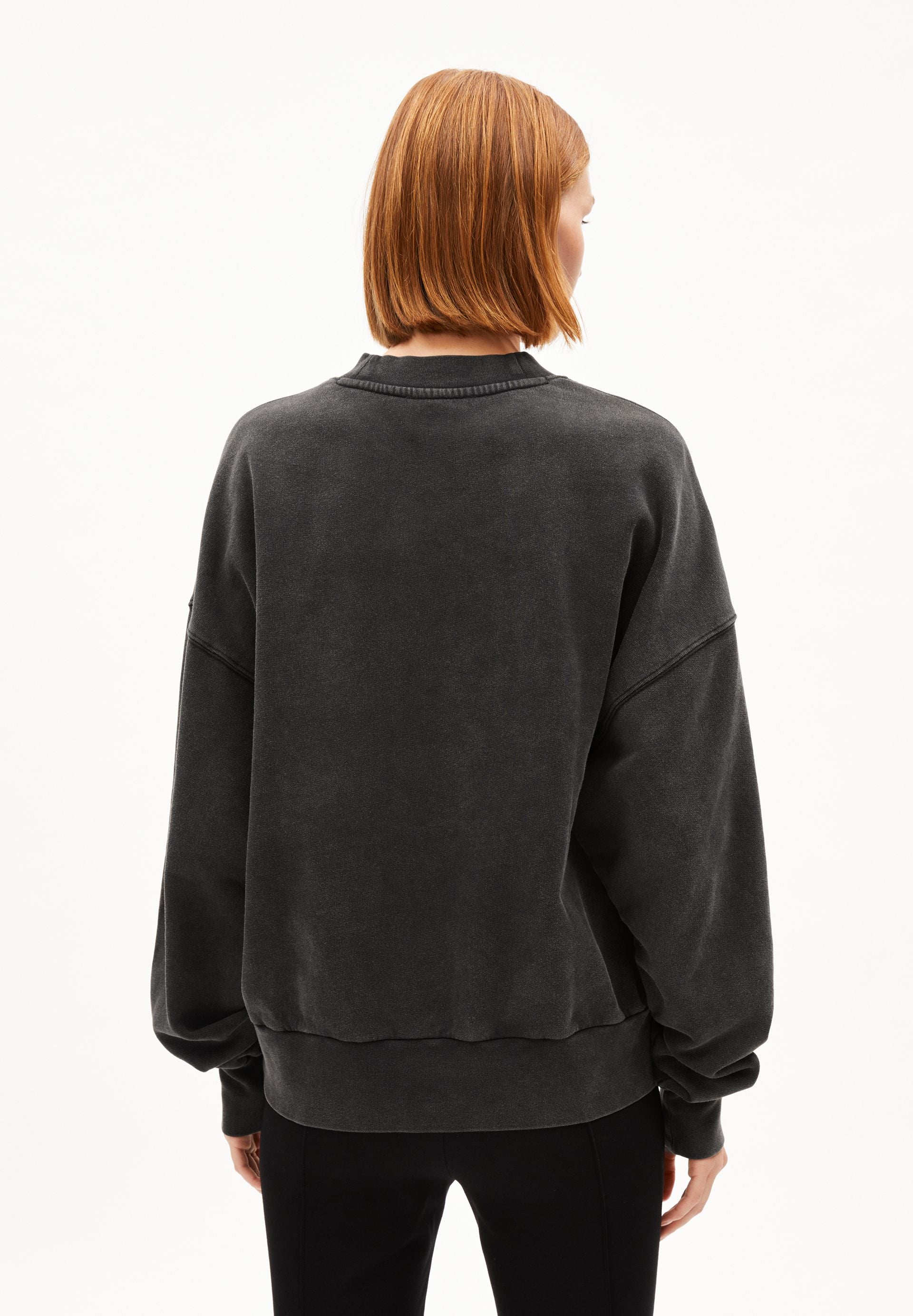 ALIZAA GMT DYE Sweatshirt from organic cotton