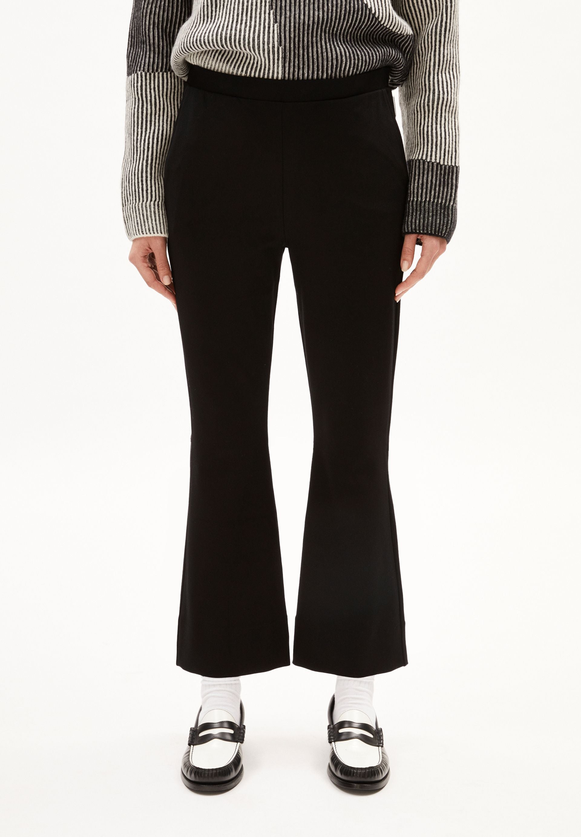 GAEAA Jersey trousers from LENZING™ ECOVERO™ Mix