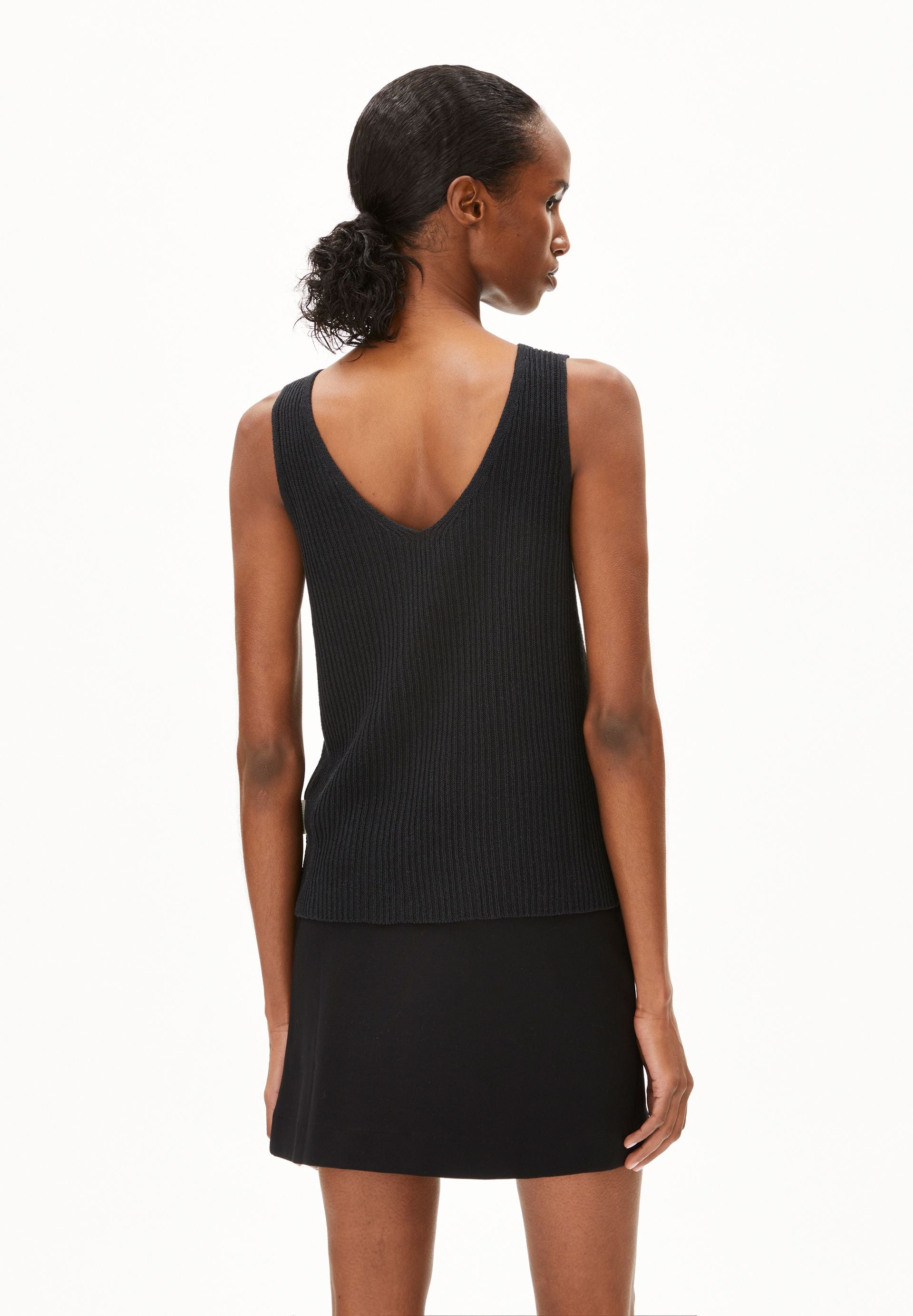 新品未着用MARNO Chloe knit tops black Chloe knit tops – MARNO