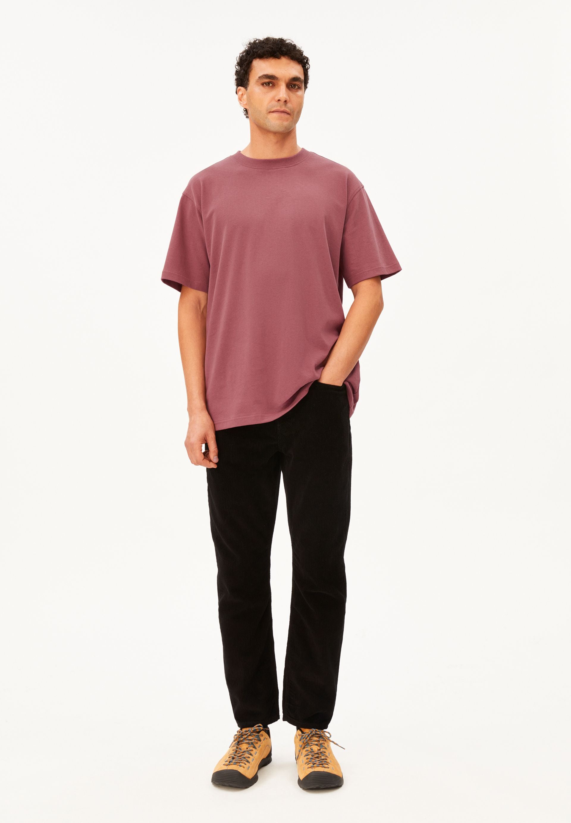 30008307-3655_411
