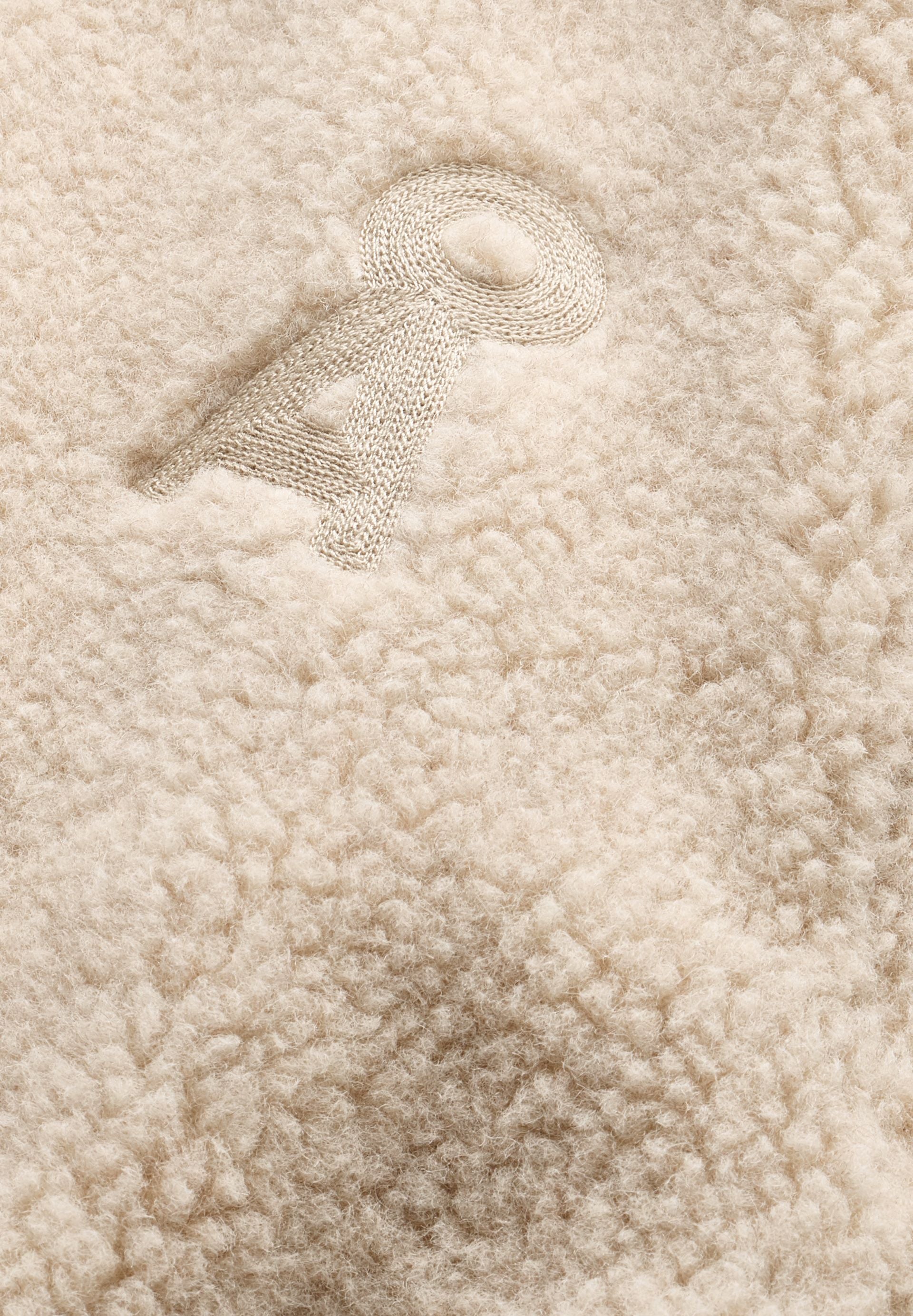 30008621-3642_511