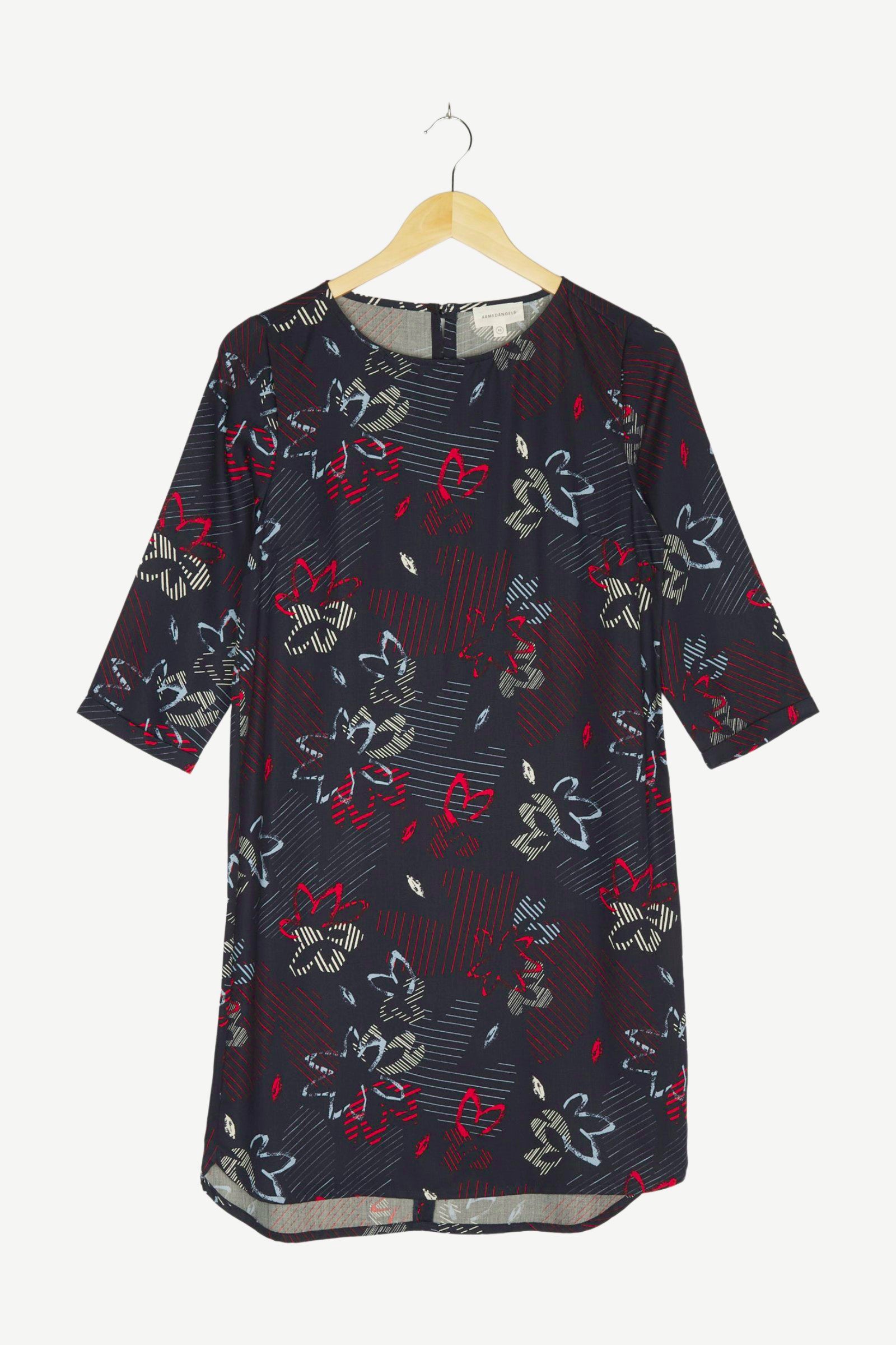 FIANNAA FLOWER CONFUSION