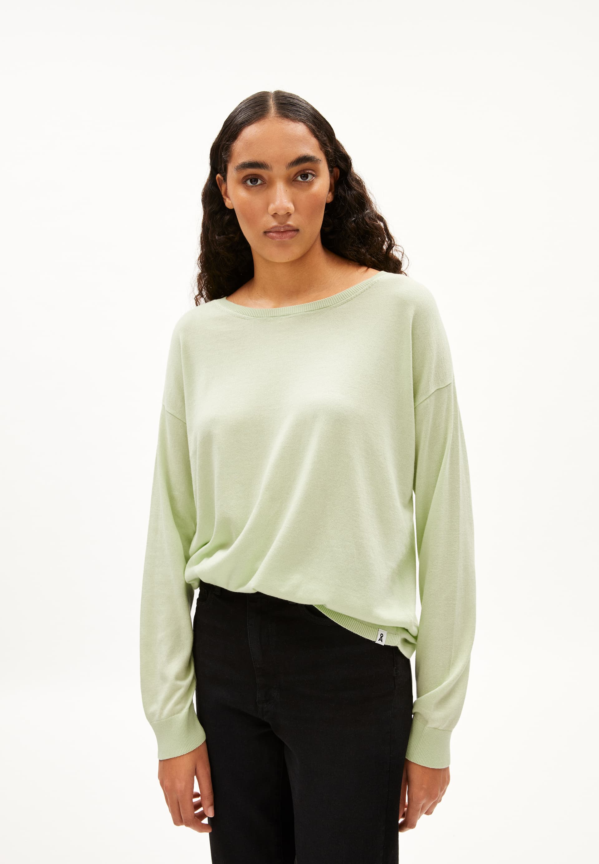 LAARNI Pull coupe ample en TENCEL™ Lyocell mélangé