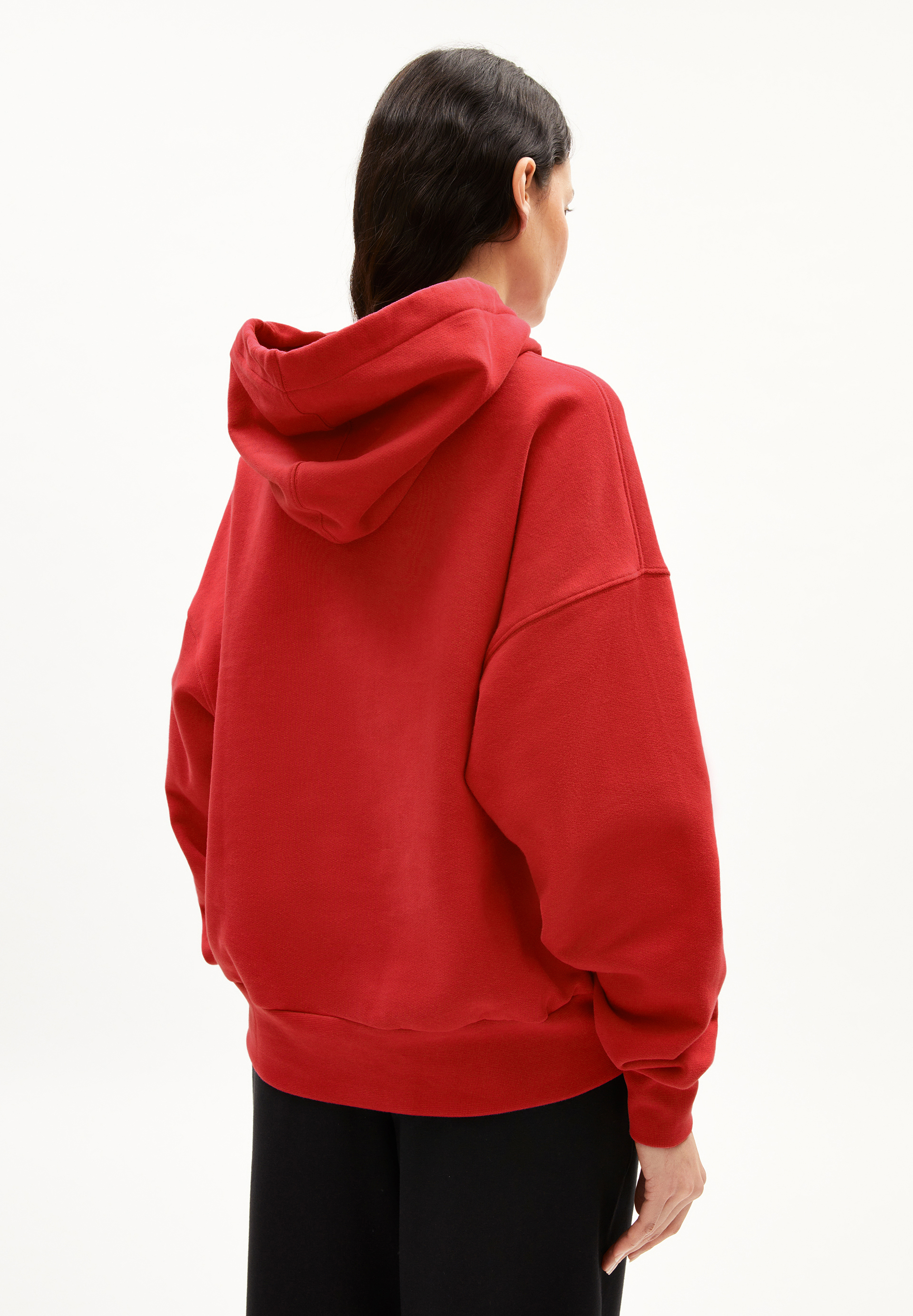 ICONIC Å FRANCISARAA Sweathoodie made of Organic Cotton