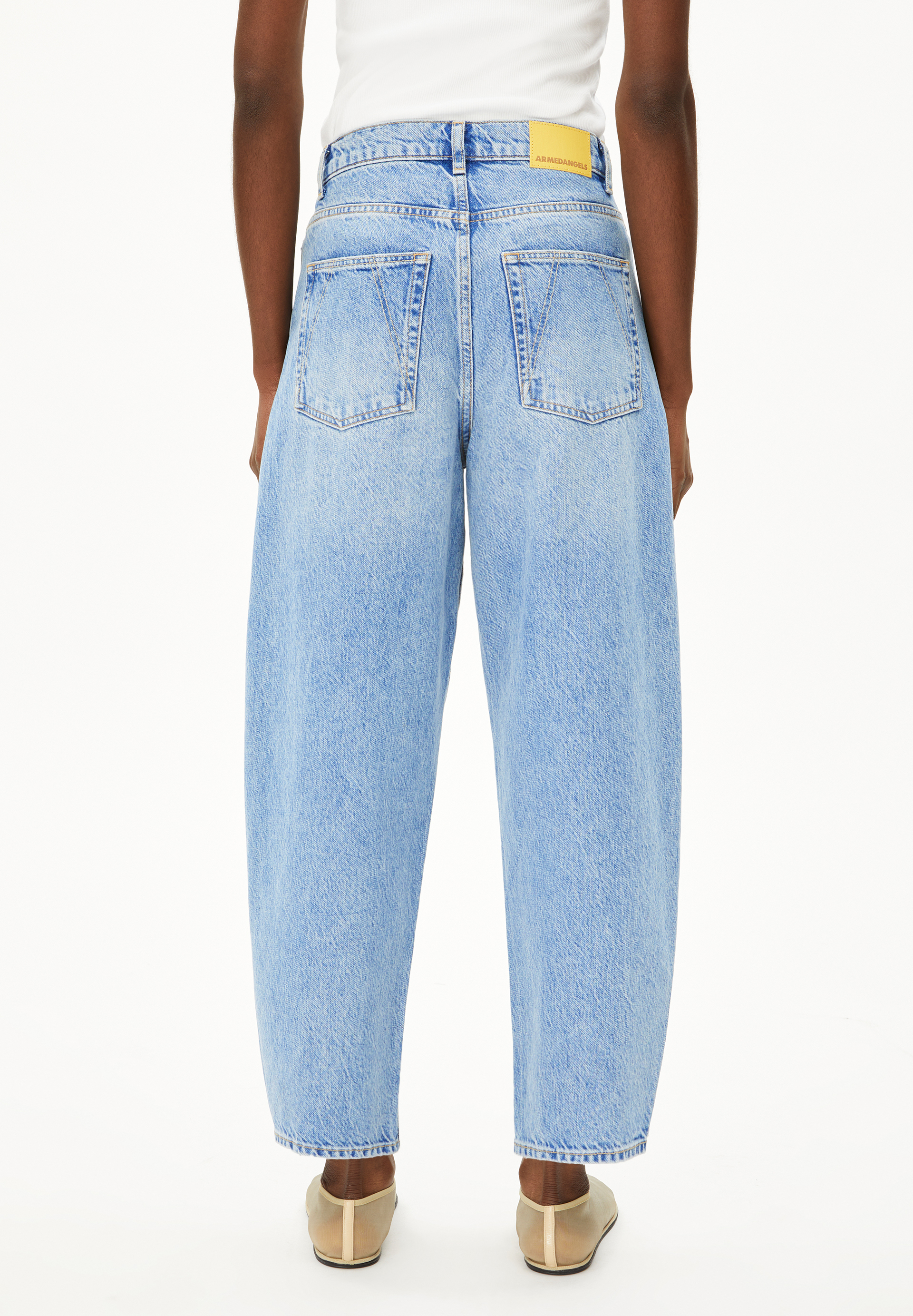BAARLY Barrel Jeans SaXcell® Lyocell mix