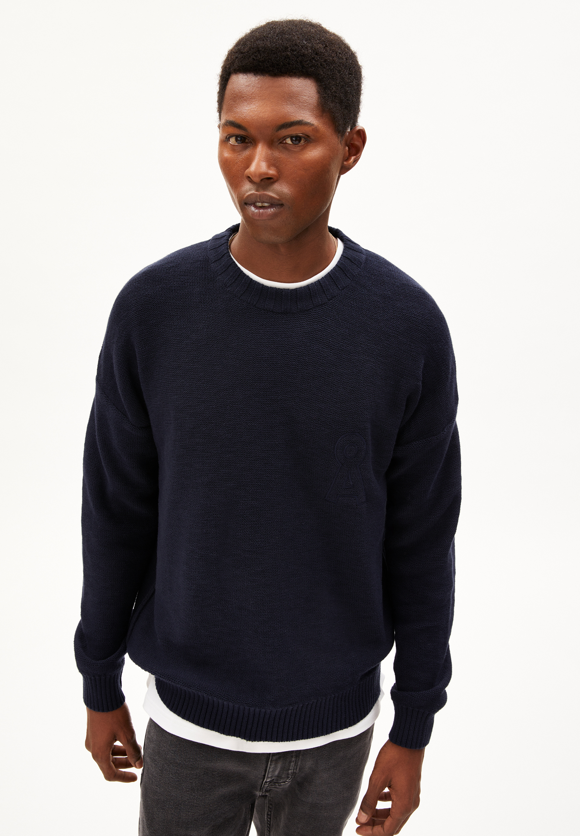 EMAANUELO Pull à coupe décontractée en coton bio