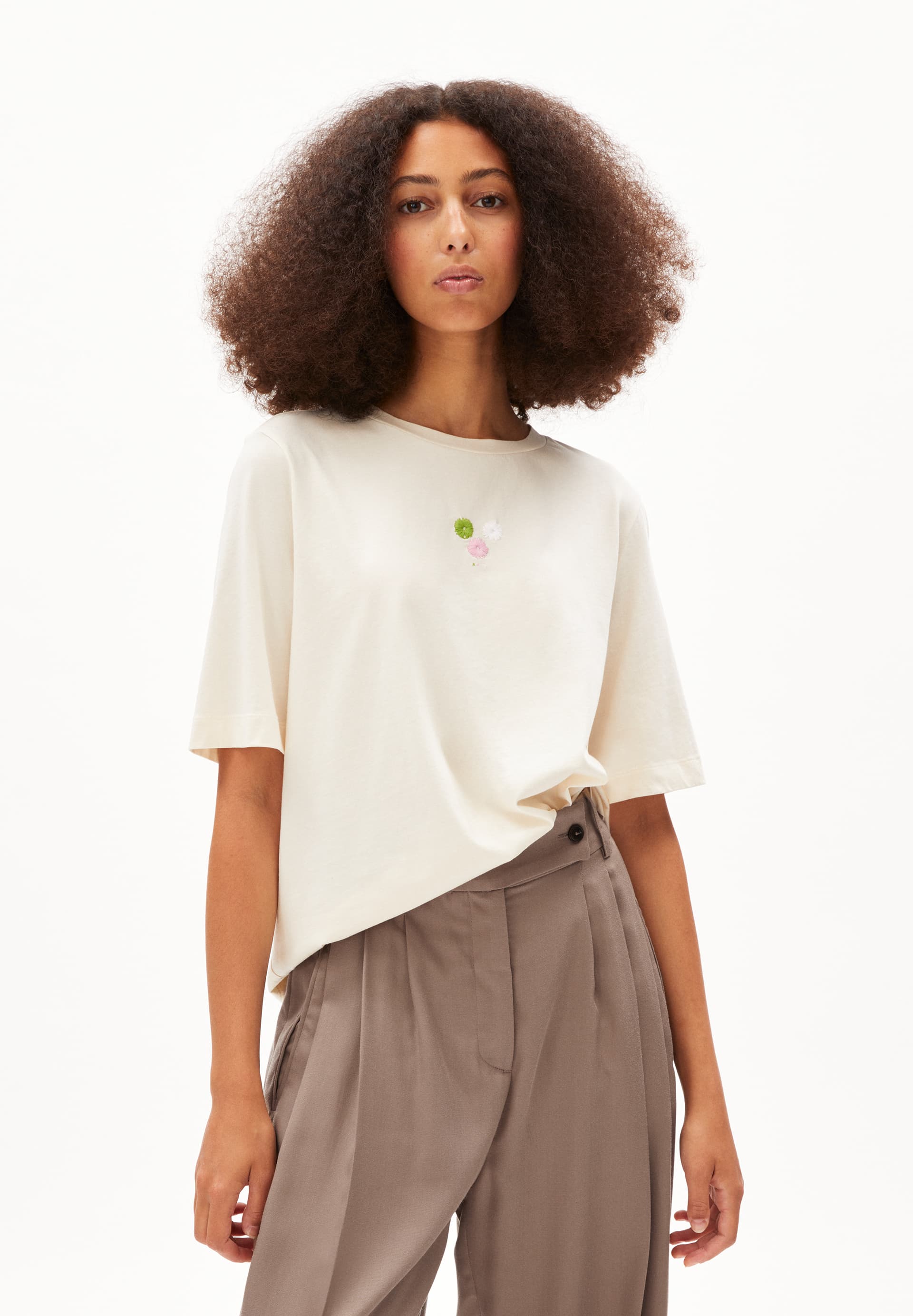 LAYAA DELIGHT T-Shirt Loose Fit made of Organic Cotton
