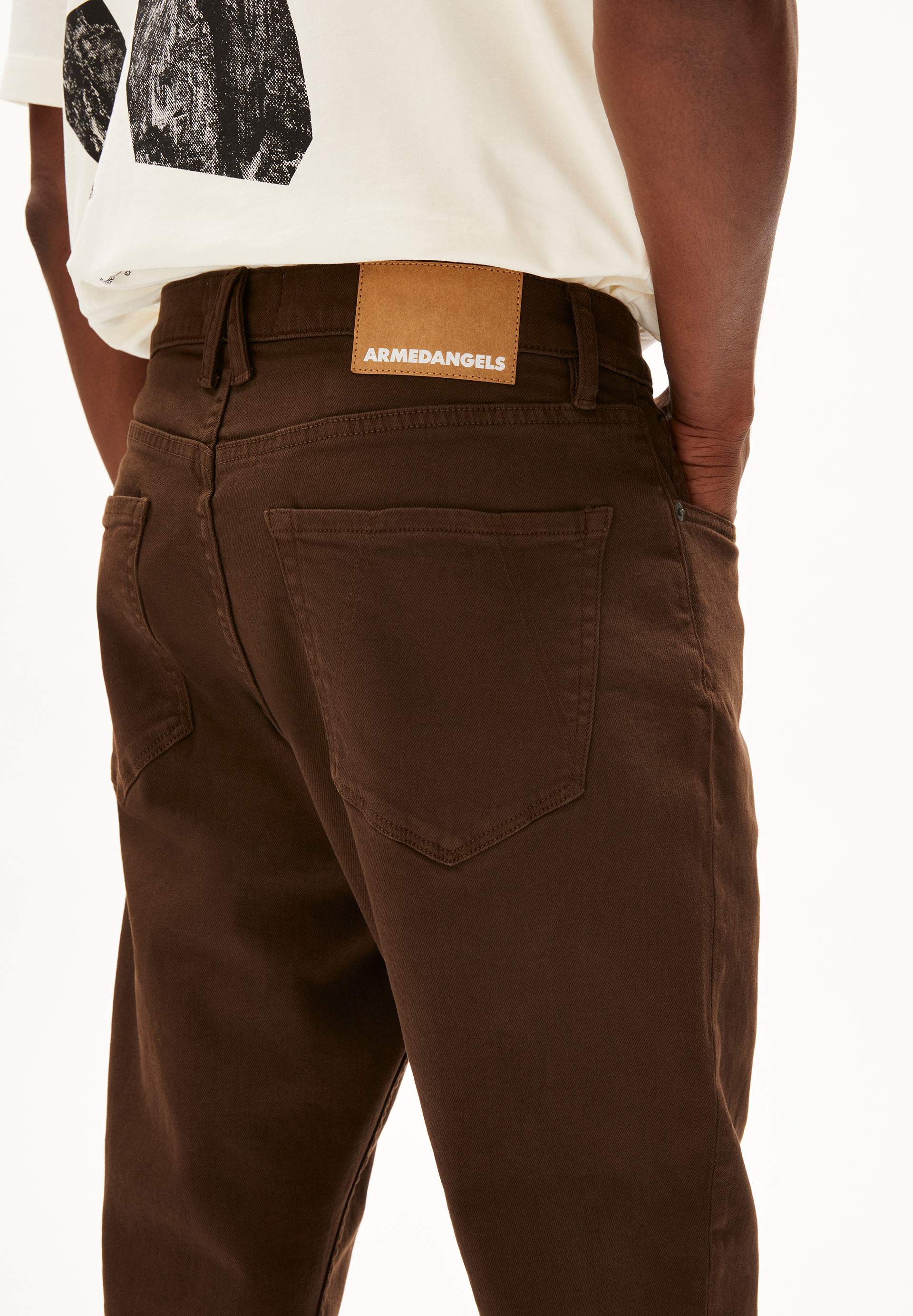 AARJO TARPA GMT DYE Jeans Tapered Leg Mid Waist Bio-Baumwoll Mix Comfort-Stretch