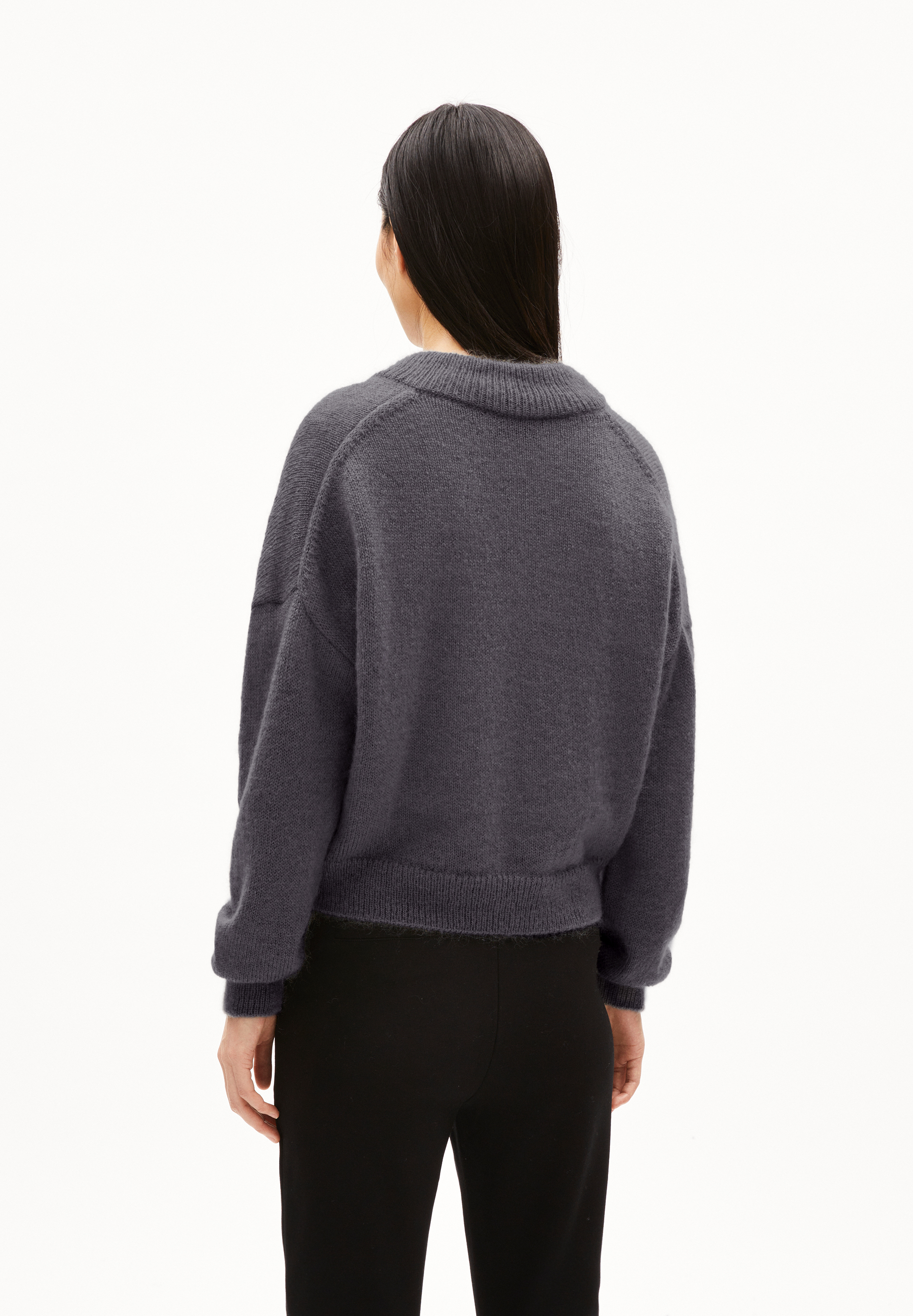 ALBASAA MOHAIR Pull coupe oversize en laine mohair mélangée