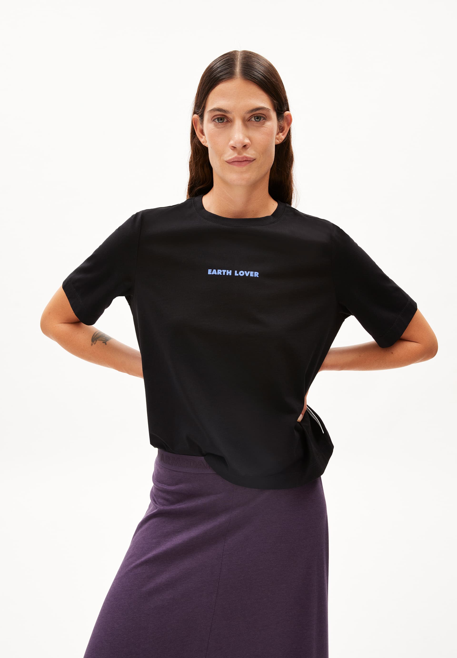 LAYAA LITAA T-Shirt Loose Fit aus Bio-Baumwolle
