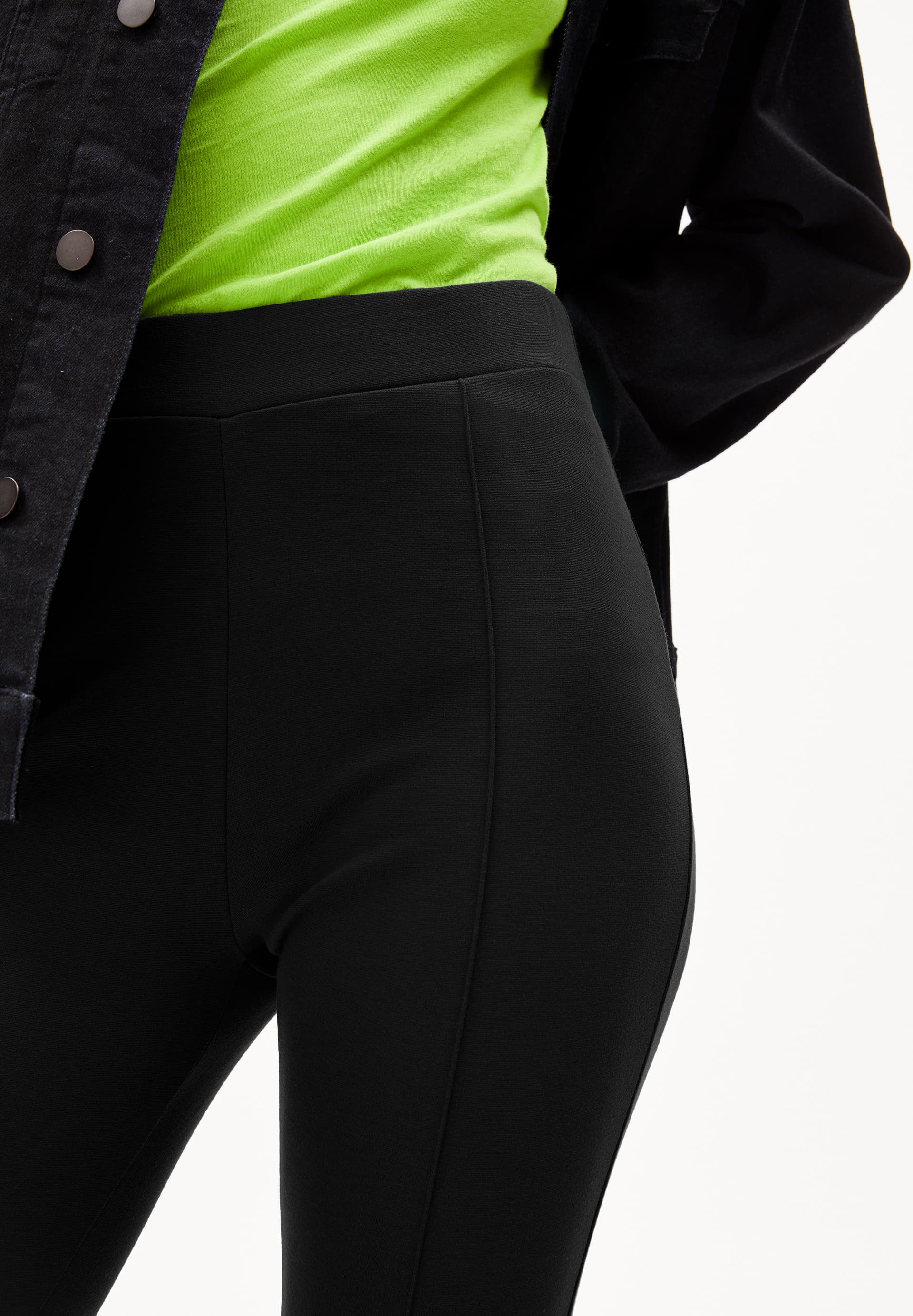 LEYLAARI SLIT HEM Jersey Pants made of LENZING™ ECOVERO™ Viscose Mix