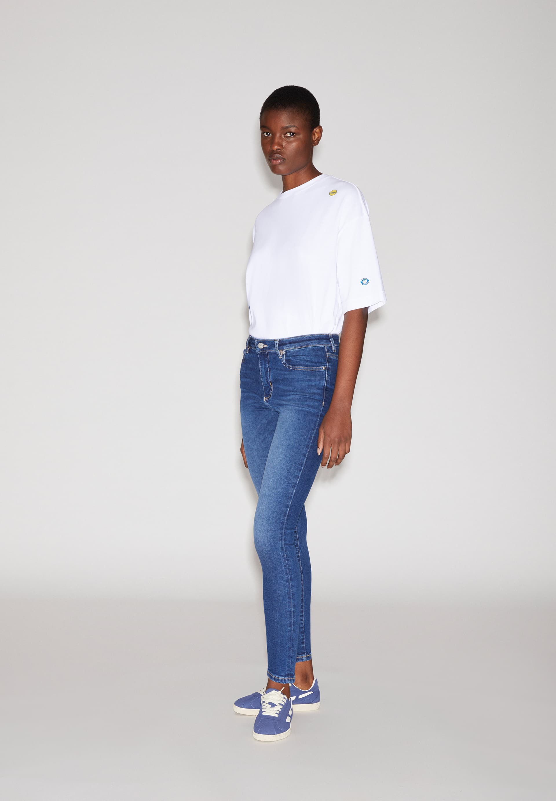 TILLAA X STRETCH Skinny fit midden taille in biokatoenmix