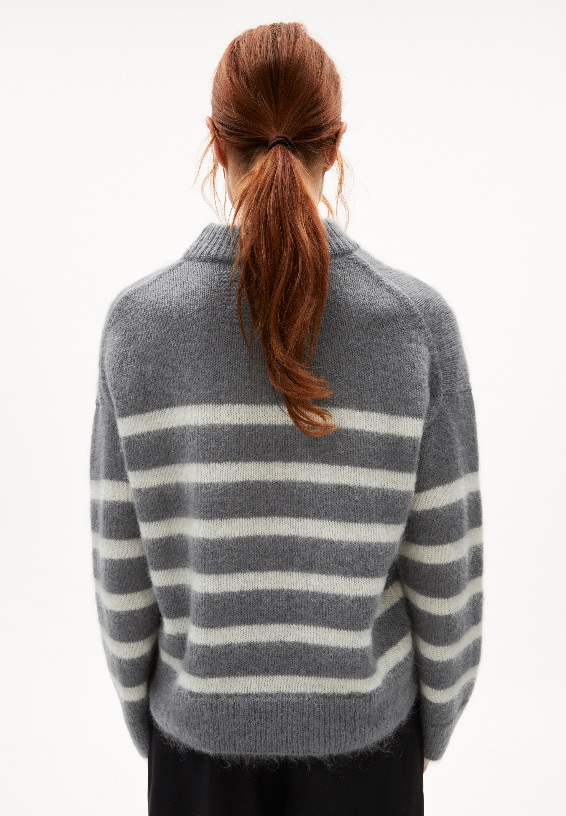 GWYNEIRAA STRIPES Pull coupe ample en laine mohair mélangée