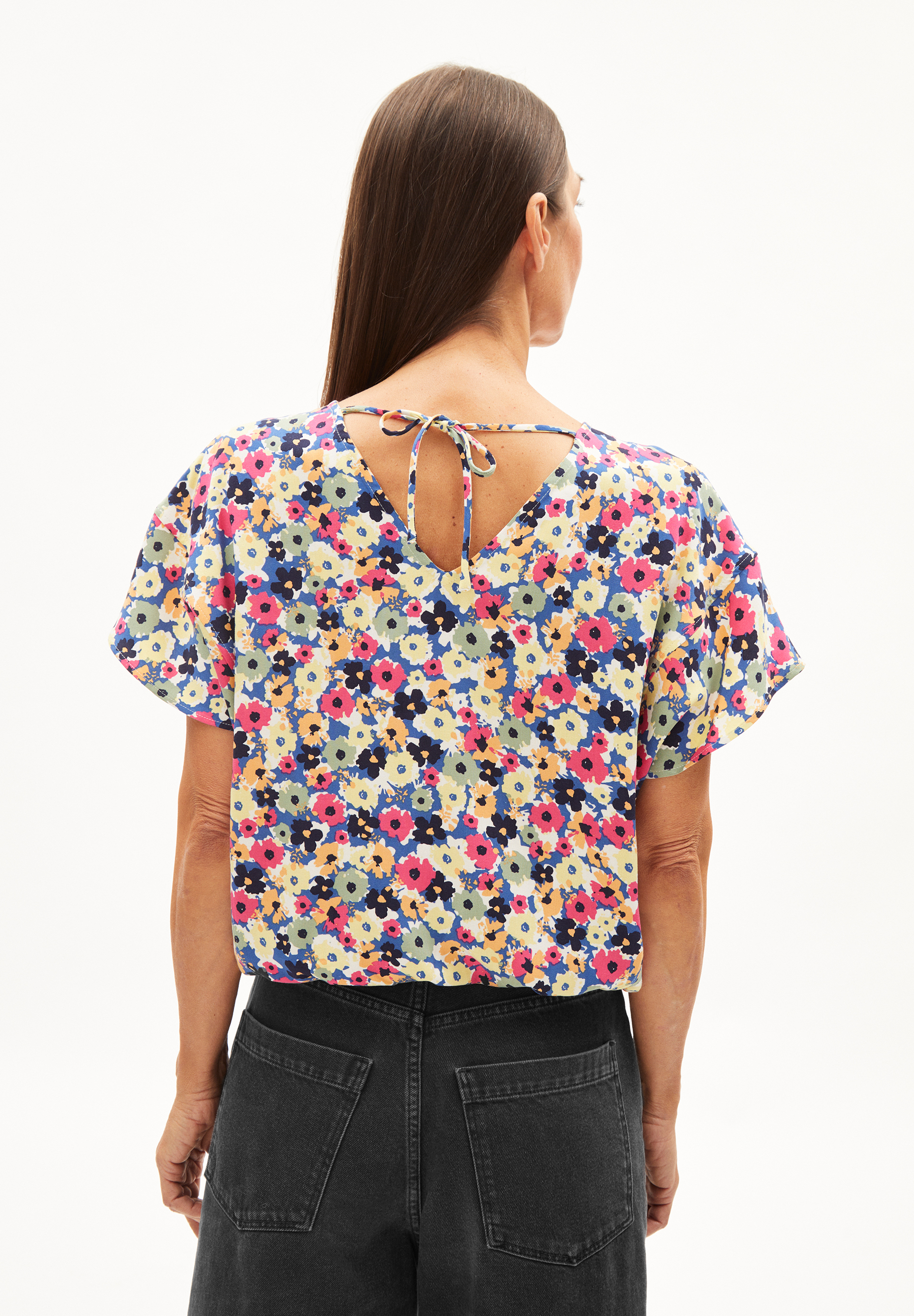 NAADINE PAINTED BLOOM Blouse Oversized Fit made of LENZING™ ECOVERO™ Viscose