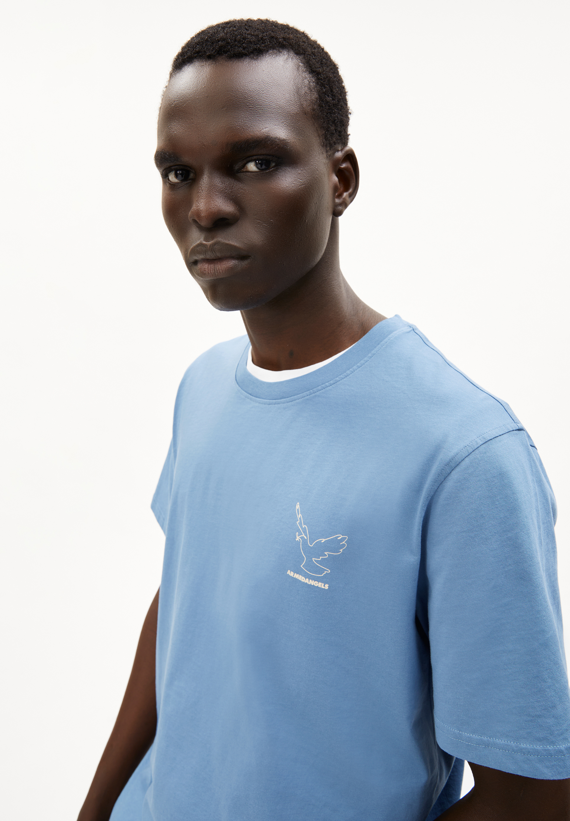 AADONI NESTLING T-Shirt Relaxed Fit aus Bio-Baumwolle