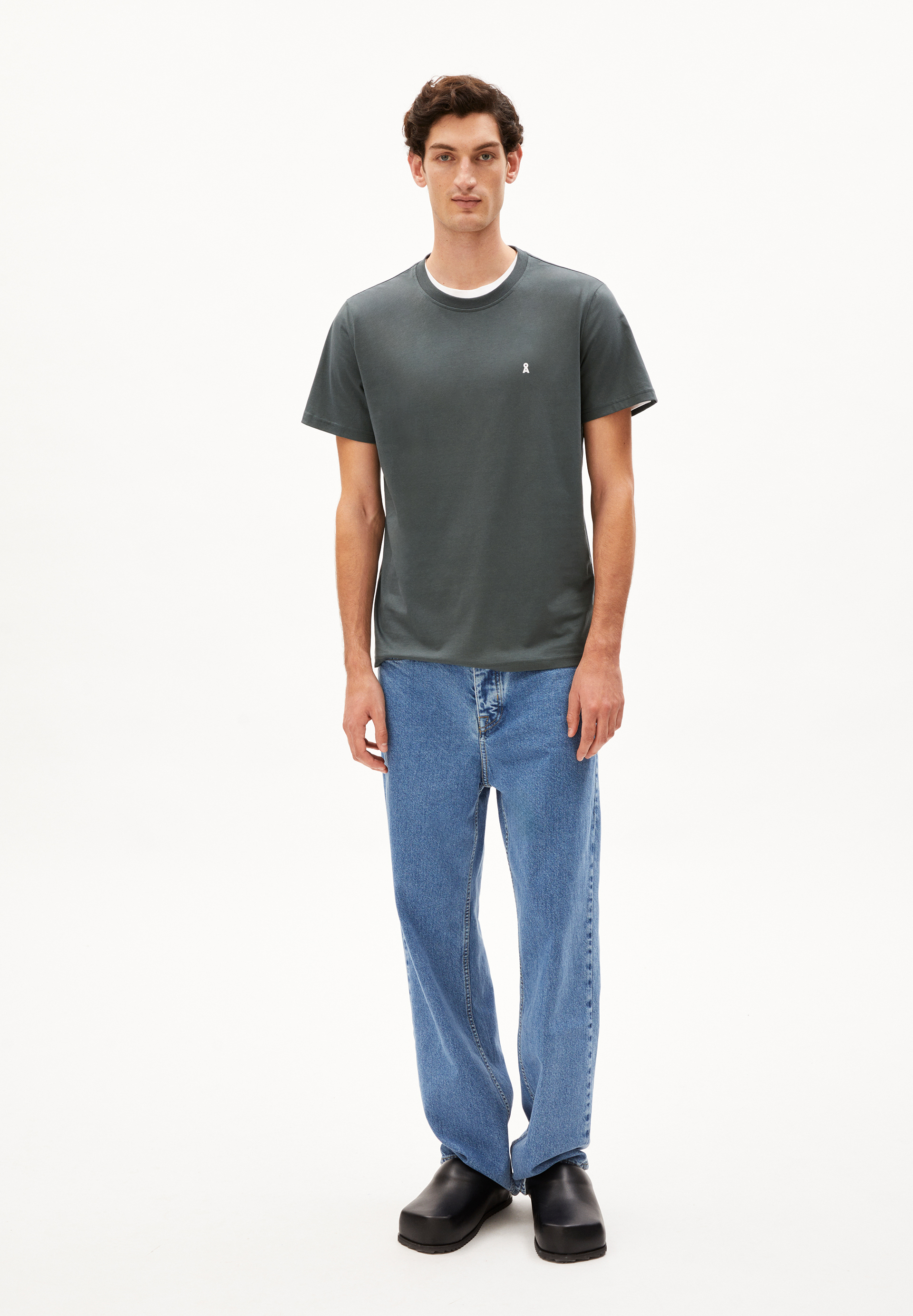 LAARON Heavyweight T-Shirt aus Bio-Baumwolle