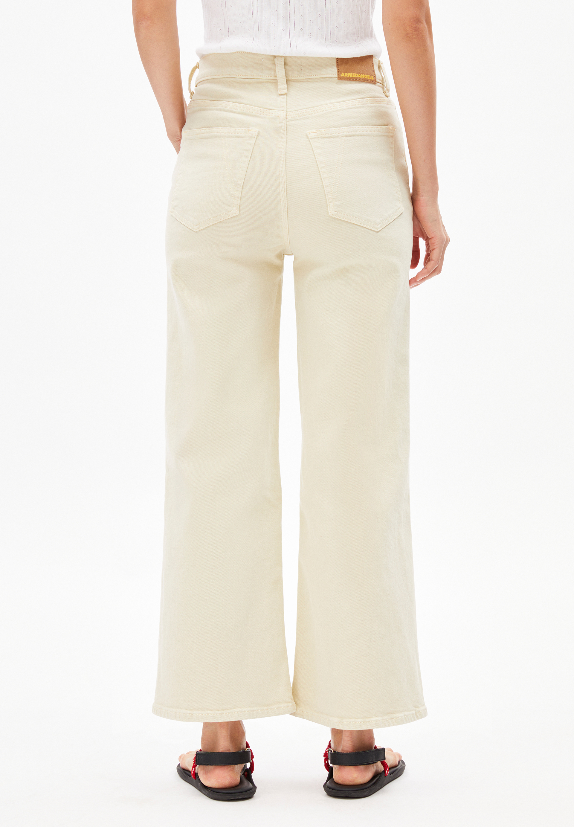 MURLIAA CROPPED Jean large en mélange de coton recyclé stretch confort