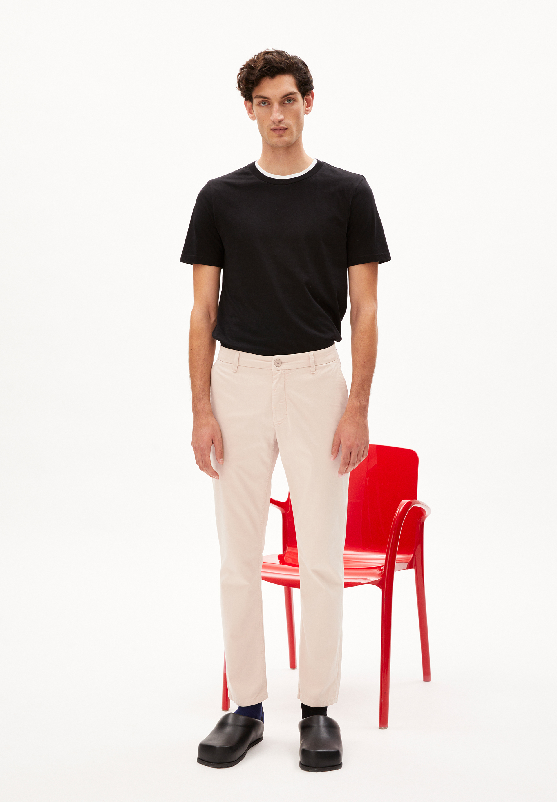 AATHAN Pantalon chino en mélange de coton bio