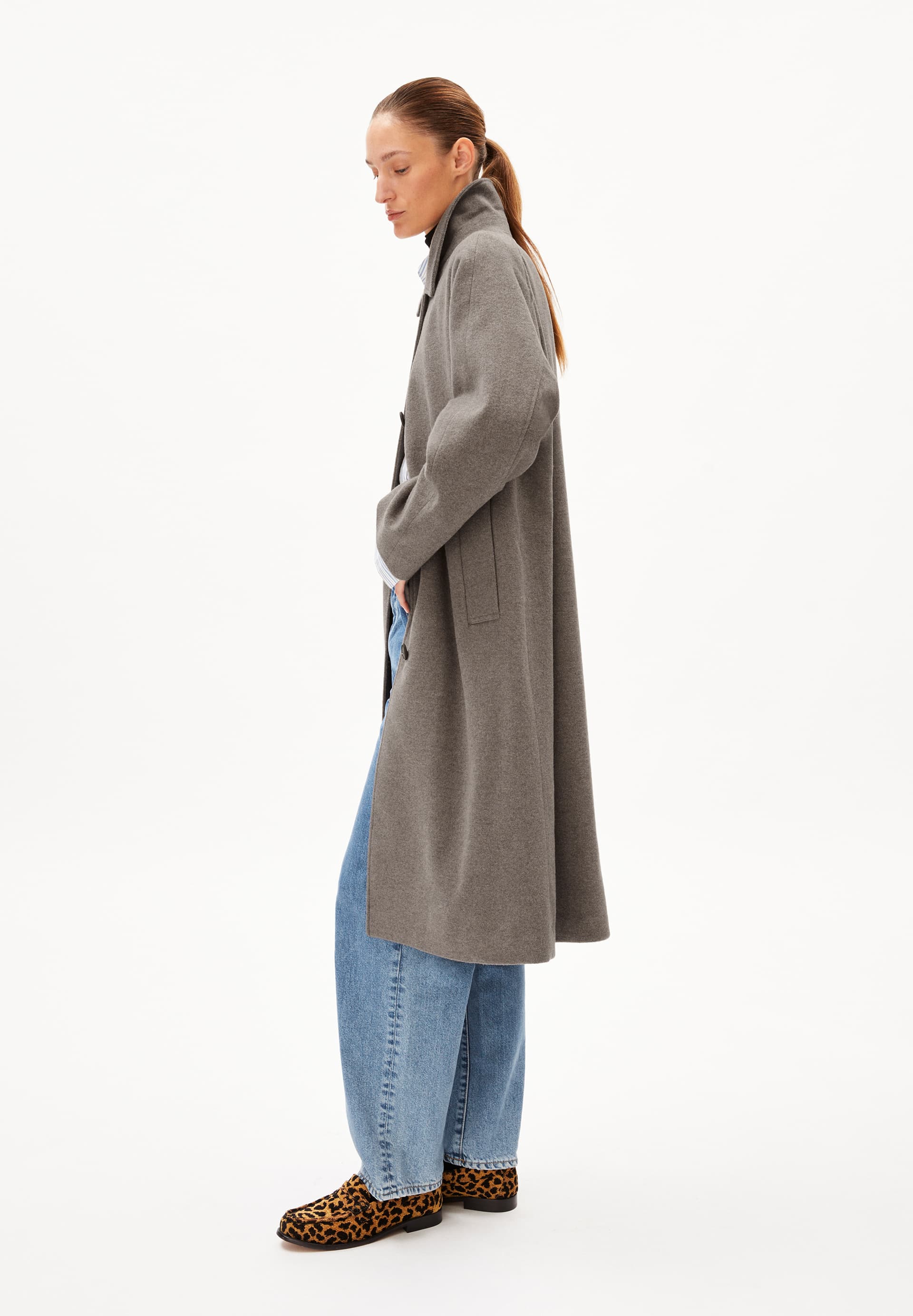 VAANOISE WOOL Mantel Relaxed Fit aus recycelter Wolle