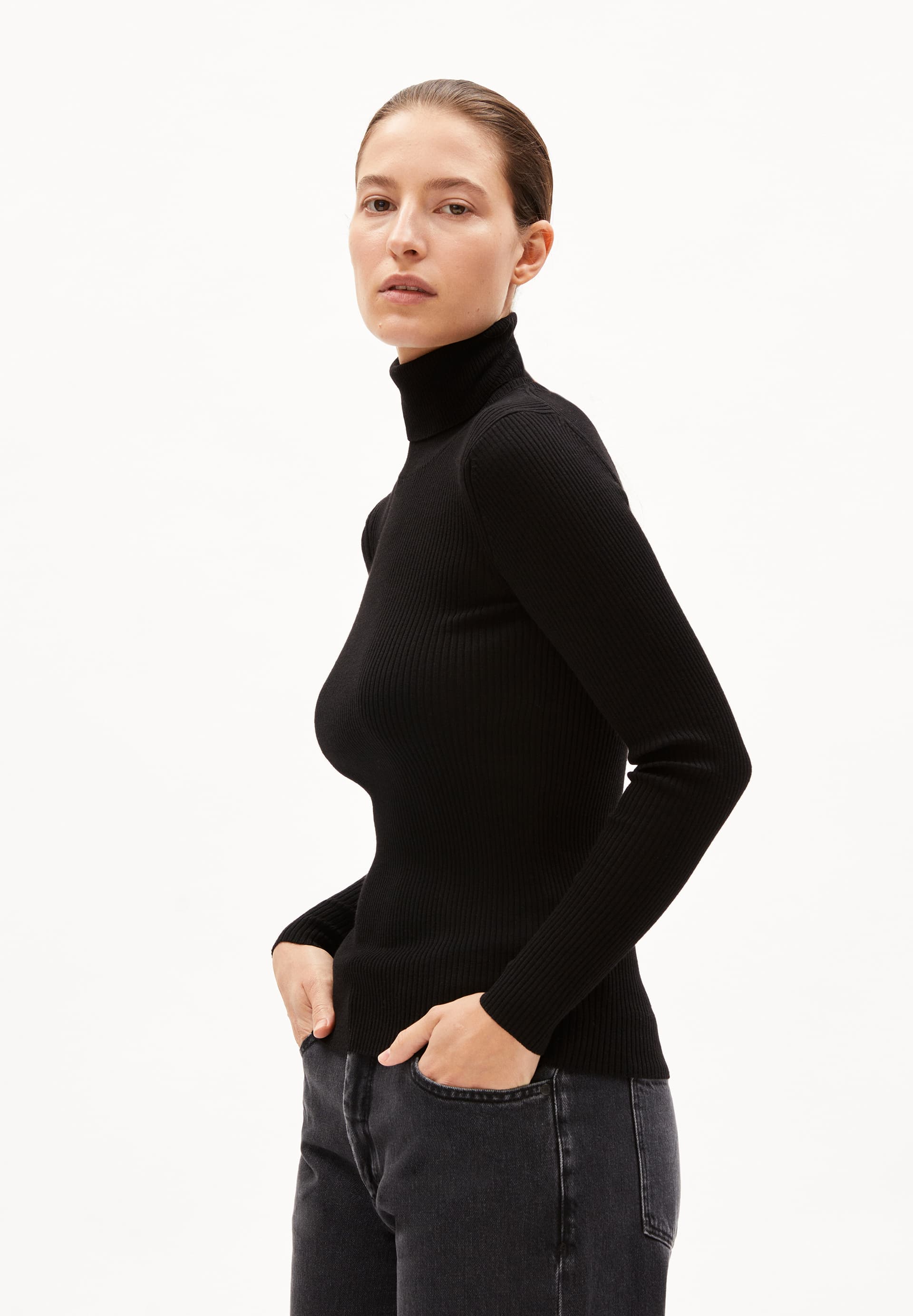 ALISAAS Sweater Slim Fit made of extrafine Merino Organic Wool