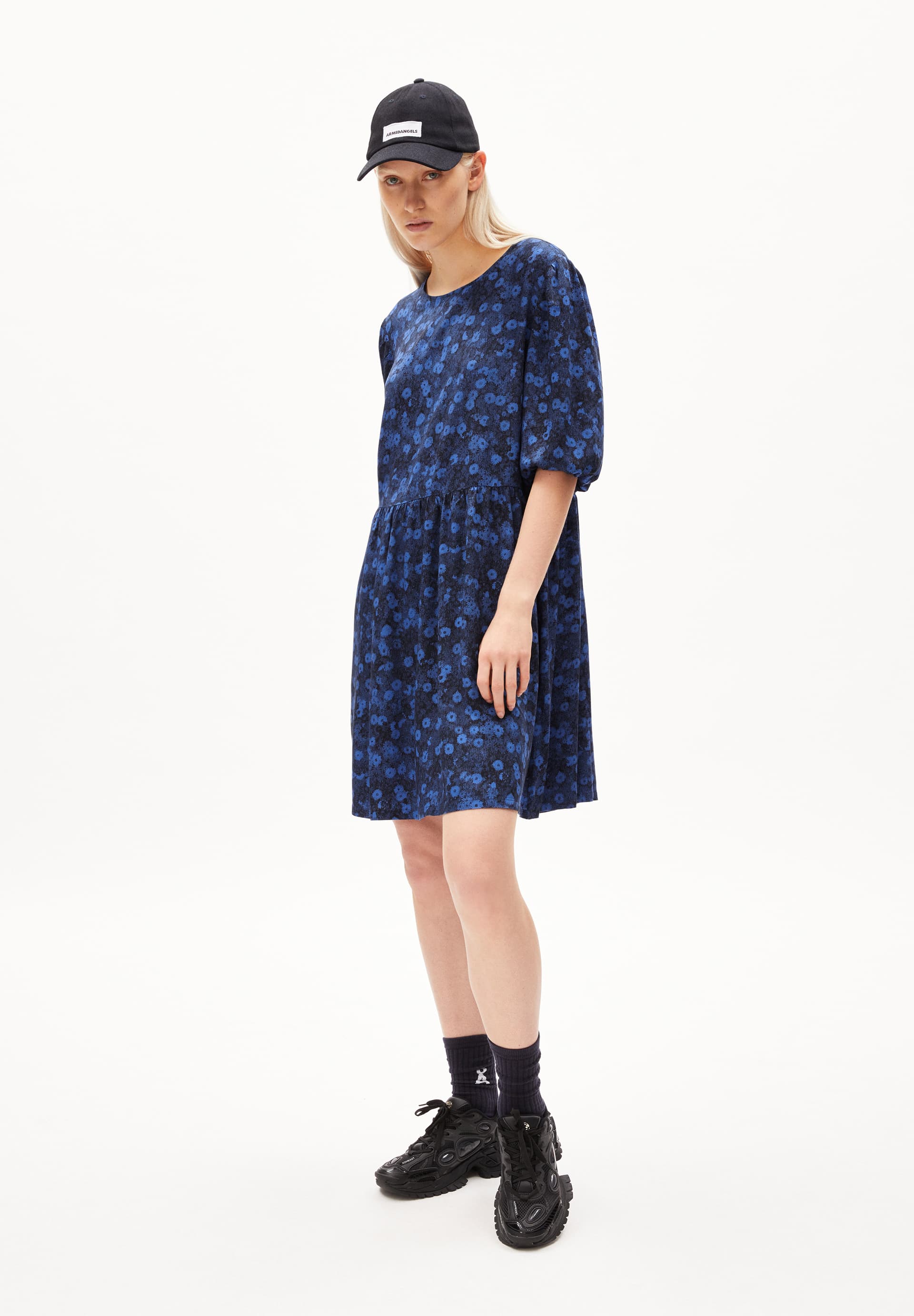 ROSEAA MILLES FLEURS Woven Dress Relaxed Fit made of LENZING™ ECOVERO™ Viscose