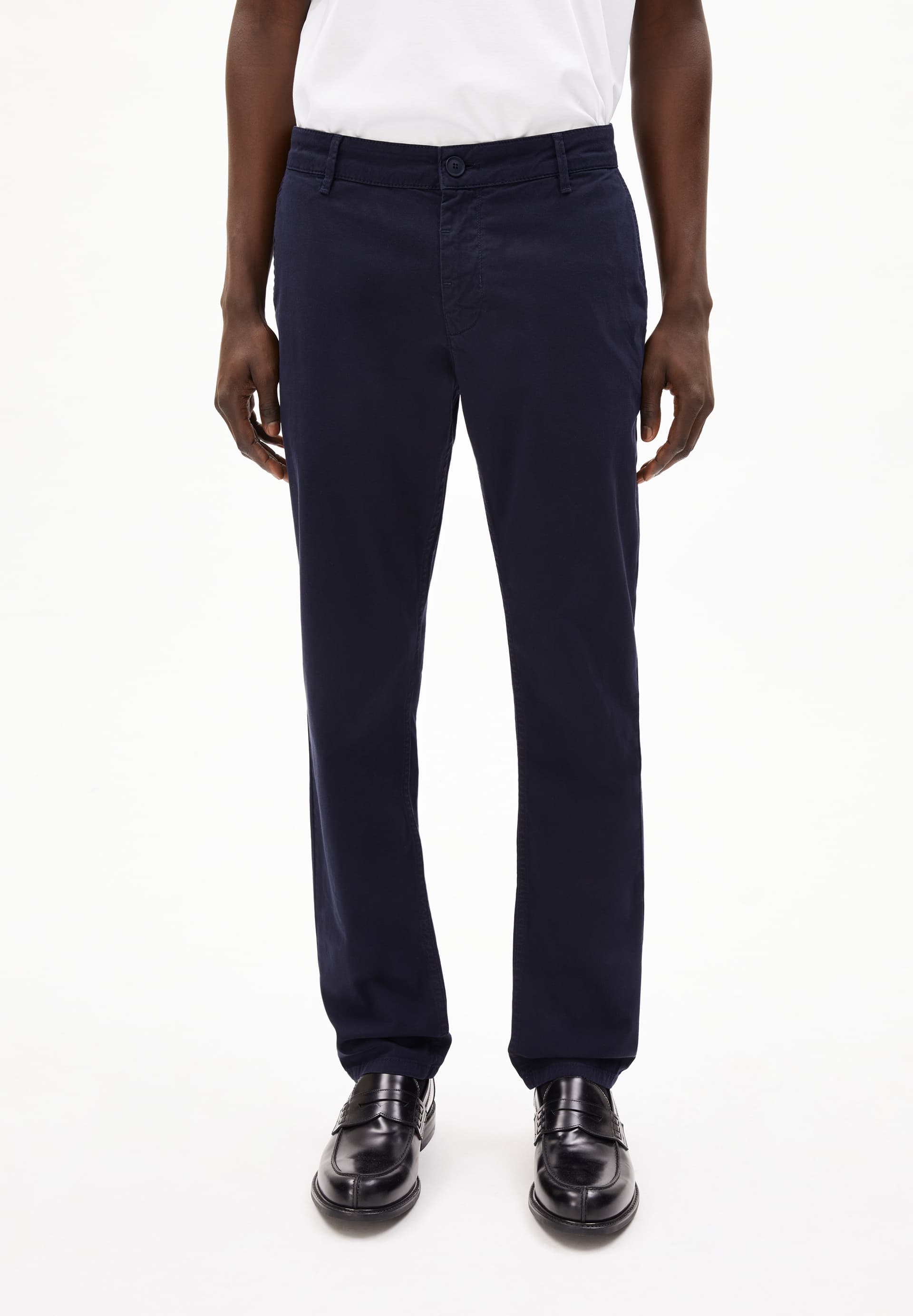 AATHAN Chino Pants made of Organic Cotton Mix