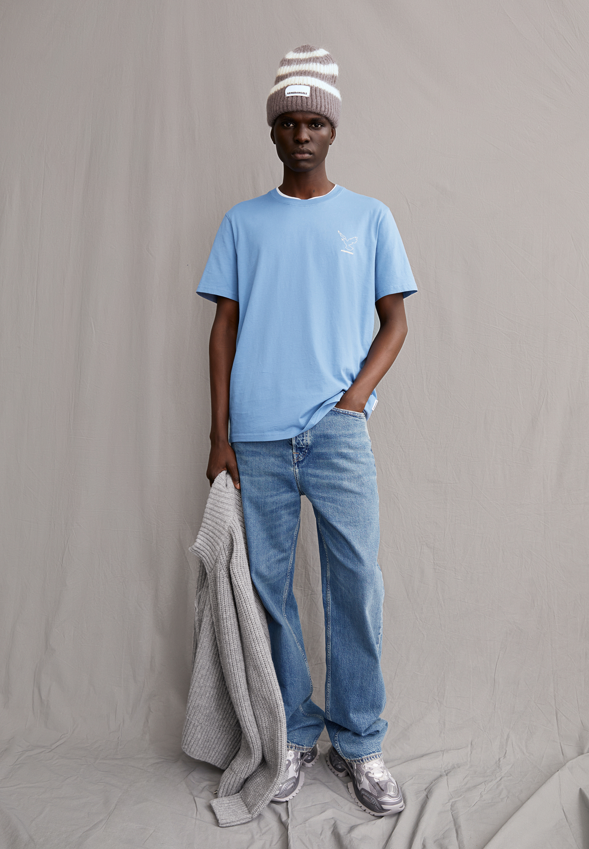 AADONI NESTLING T-Shirt Relaxed Fit aus Bio-Baumwolle