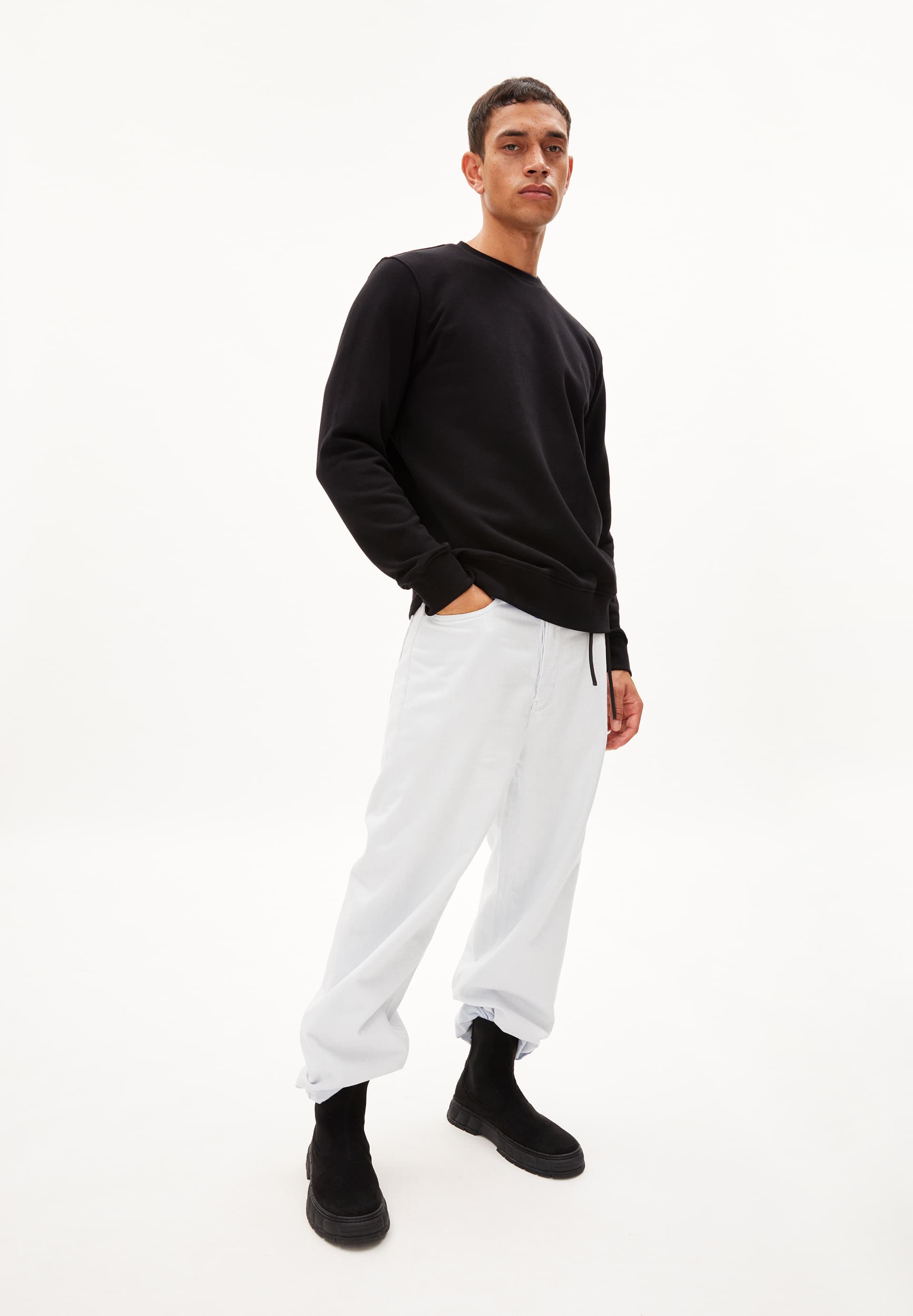 BAARO COMFORT Sweat-shirt coupe standard en coton bio mélangé