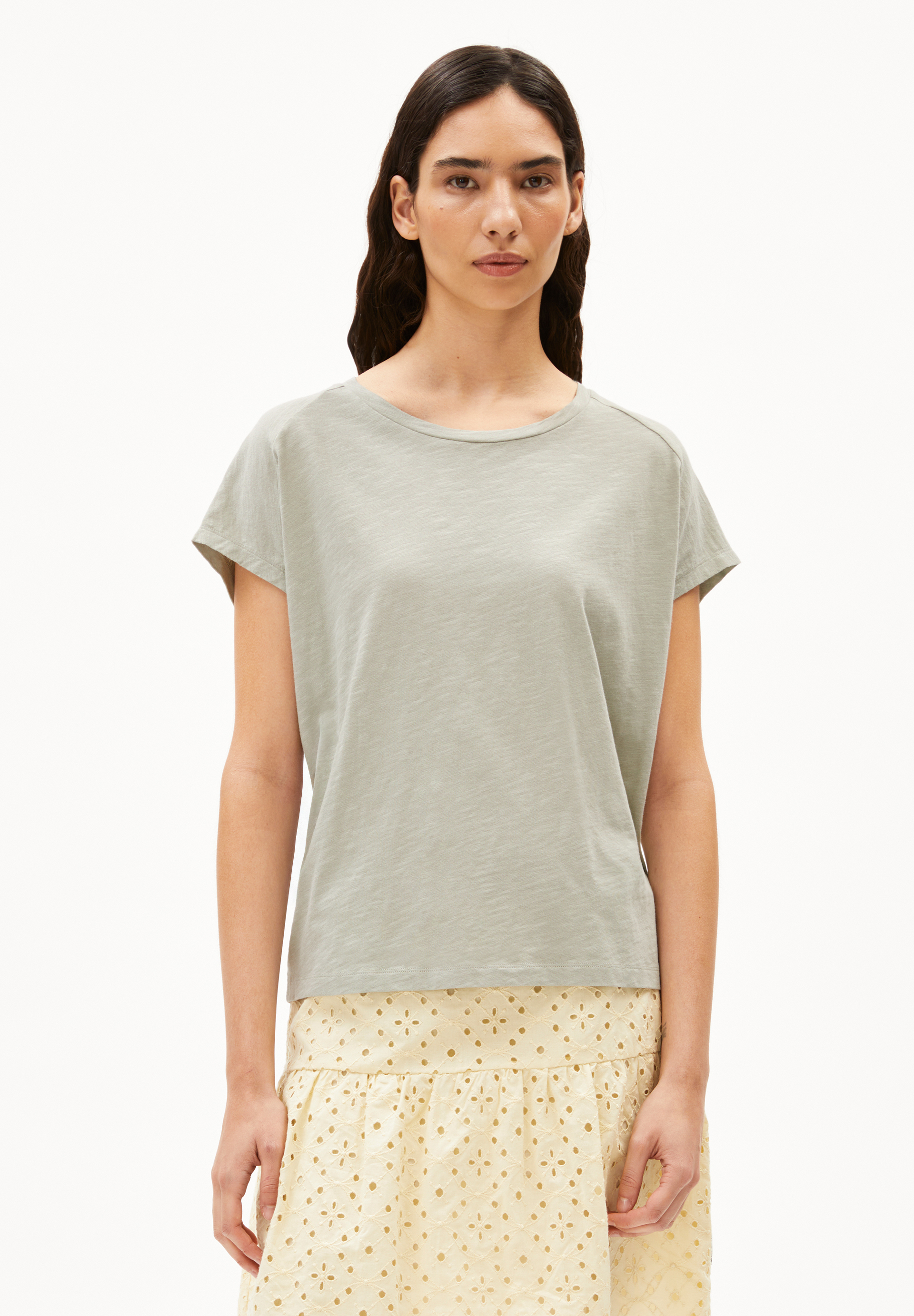 ONELIAA T-Shirt aus Bio-Baumwolle