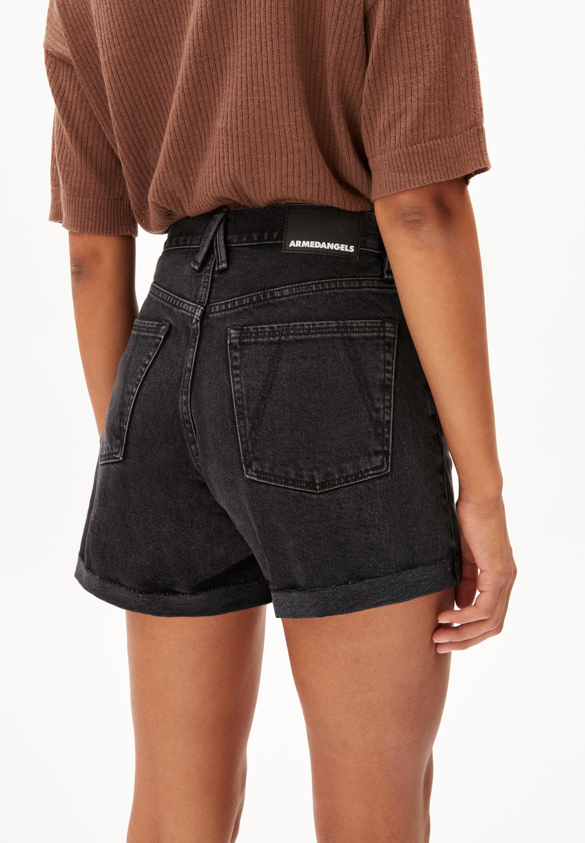 LEMEAA TURN Denim Shorts made of recycled Cotton Mix