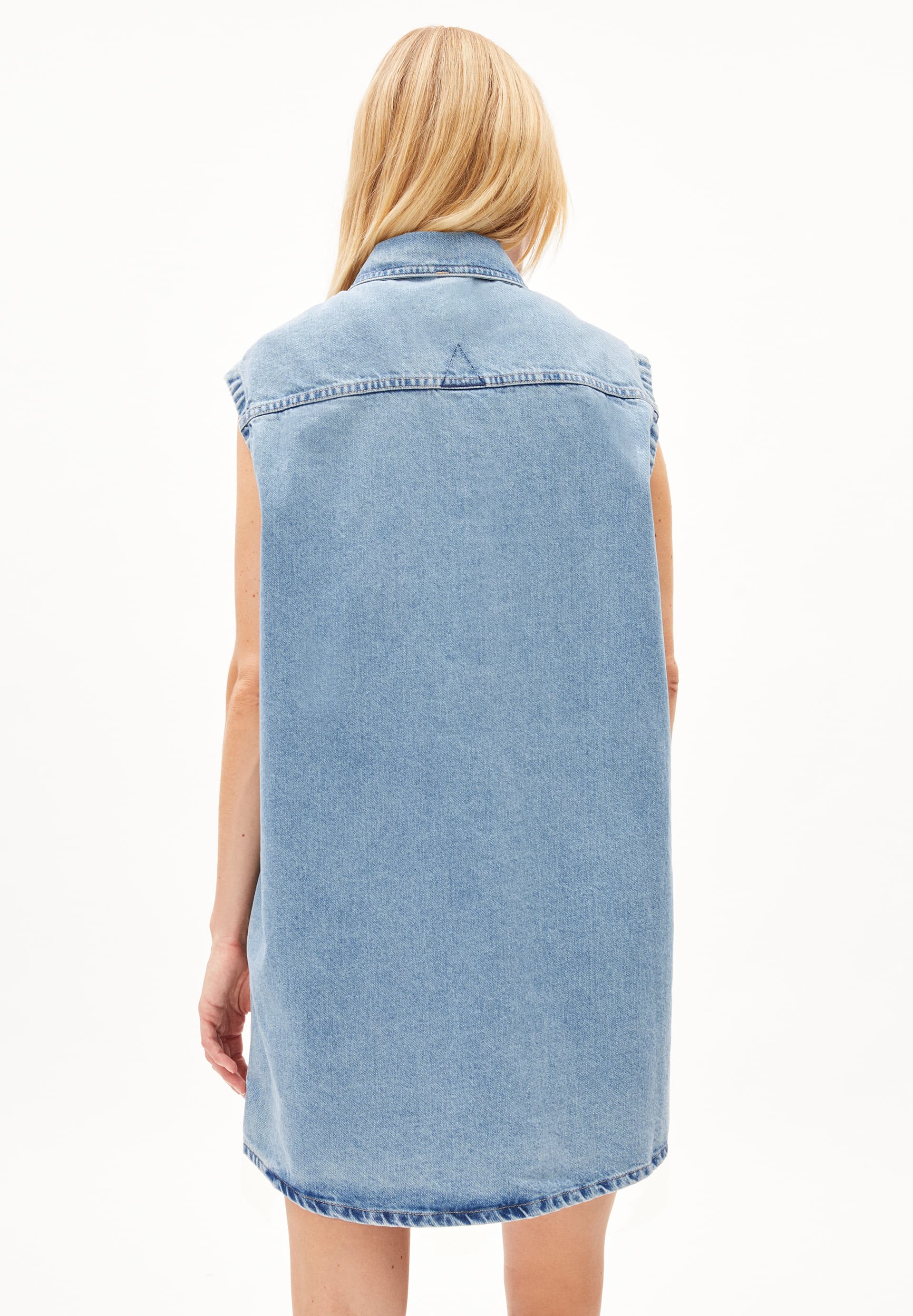 TAALUHLA Jeanskleid Slim Fit aus recycelter Baumwolle