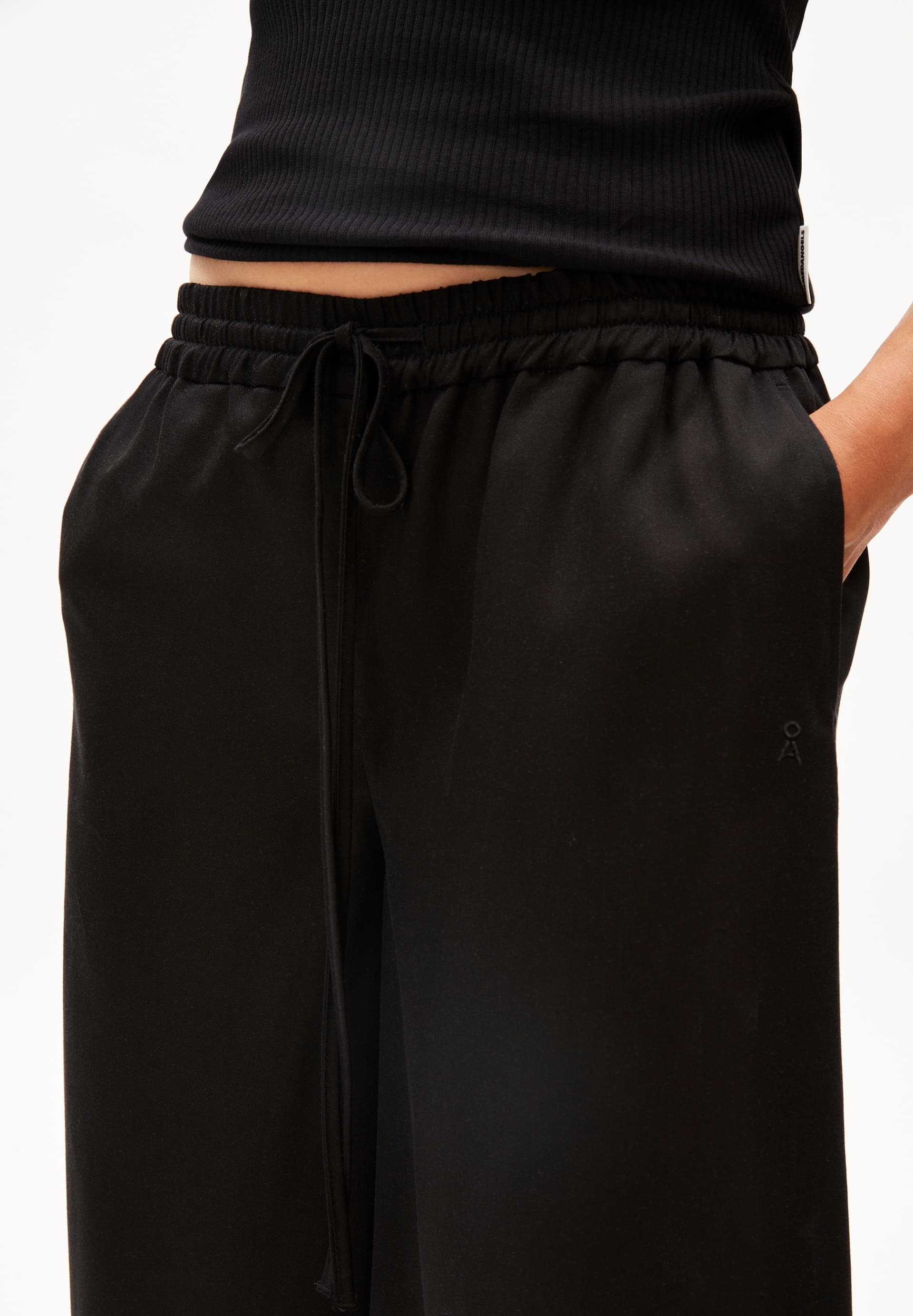 KAADIA WIDE Woven Pants made of TENCEL™ x REFIBRA™ Lyocell
