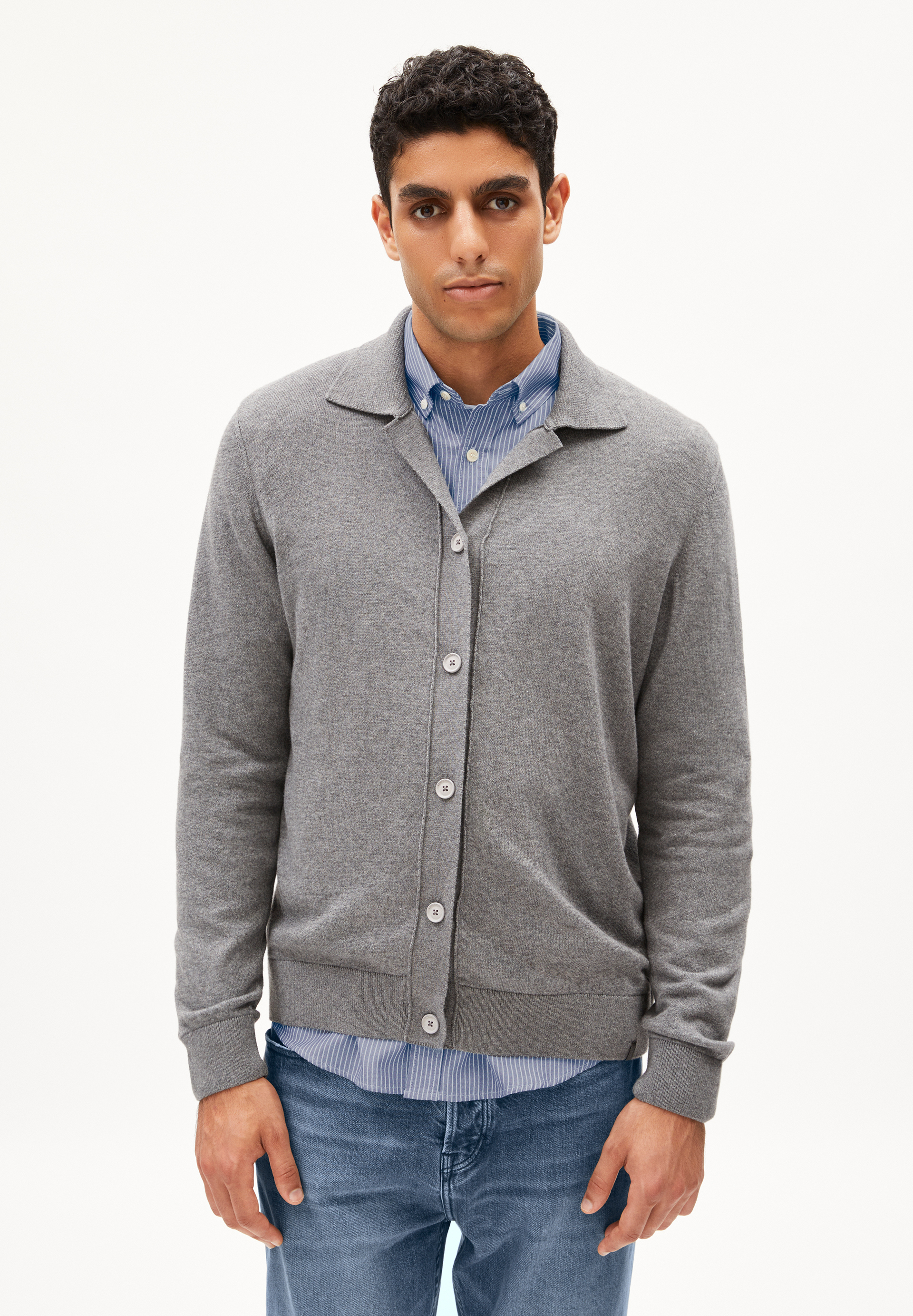 FAAUSTOS Veste en maille coupe standard en laine mérinos bio mélangée