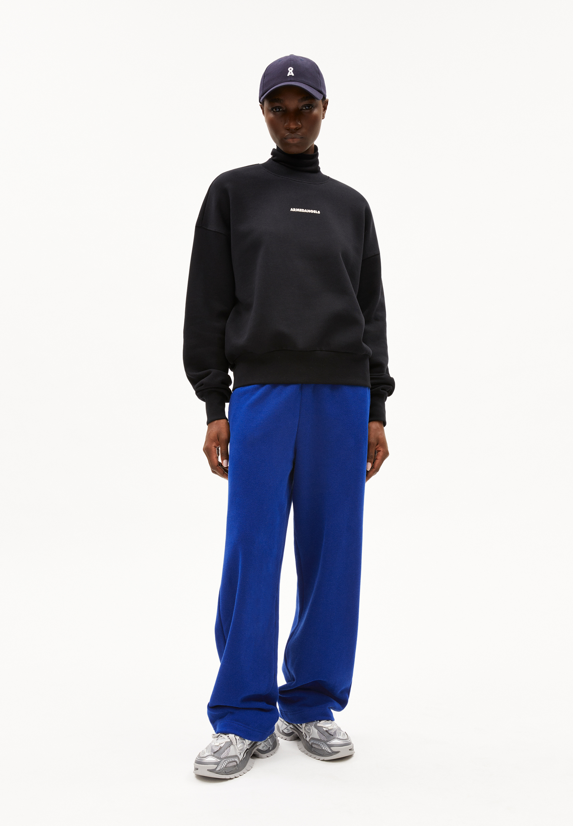 Womens sweatshirts and pants hotsell