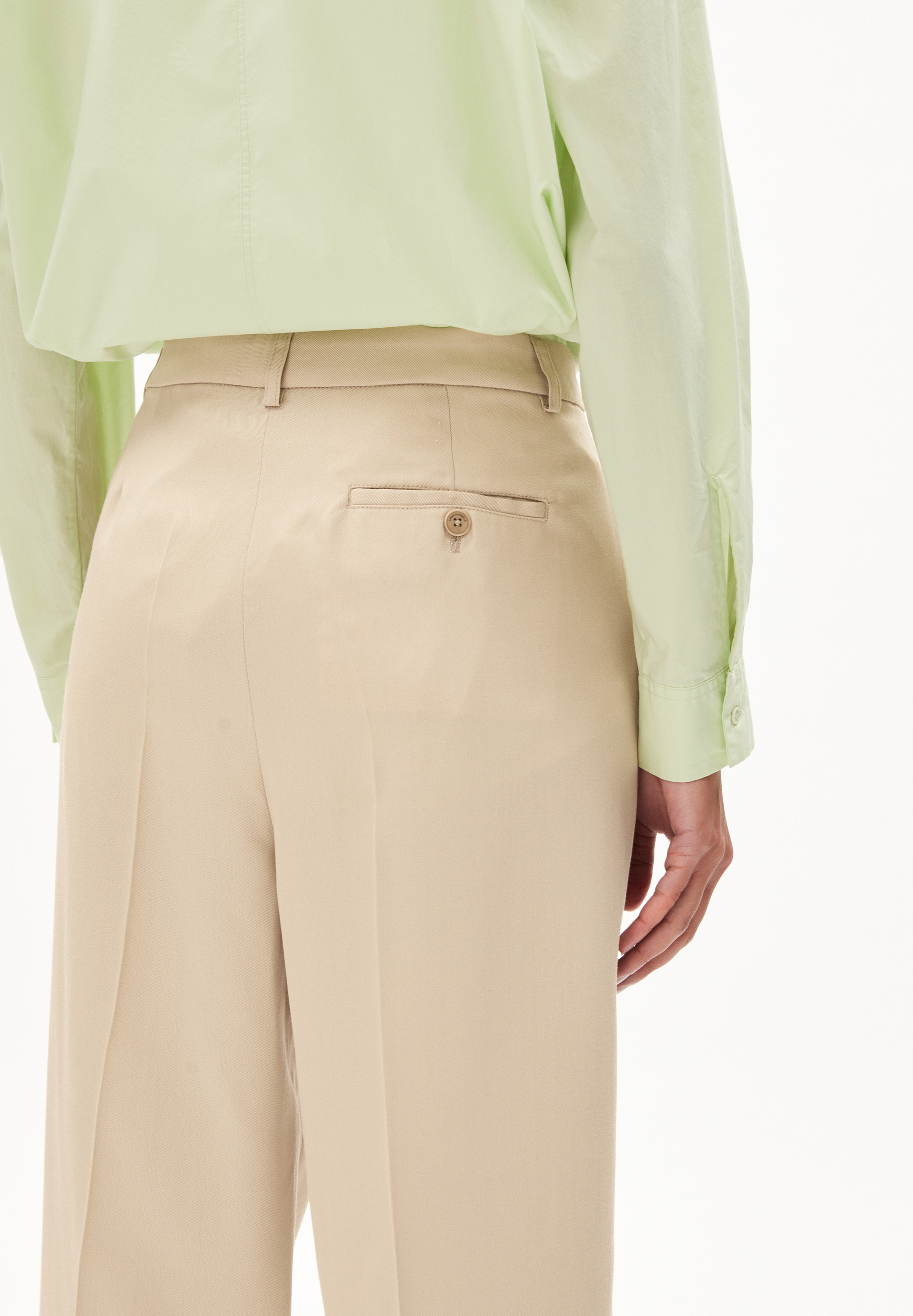 SANDRINAA TAPERED geweven broek van TENCEL™ x REFIBRA™ Lyocell