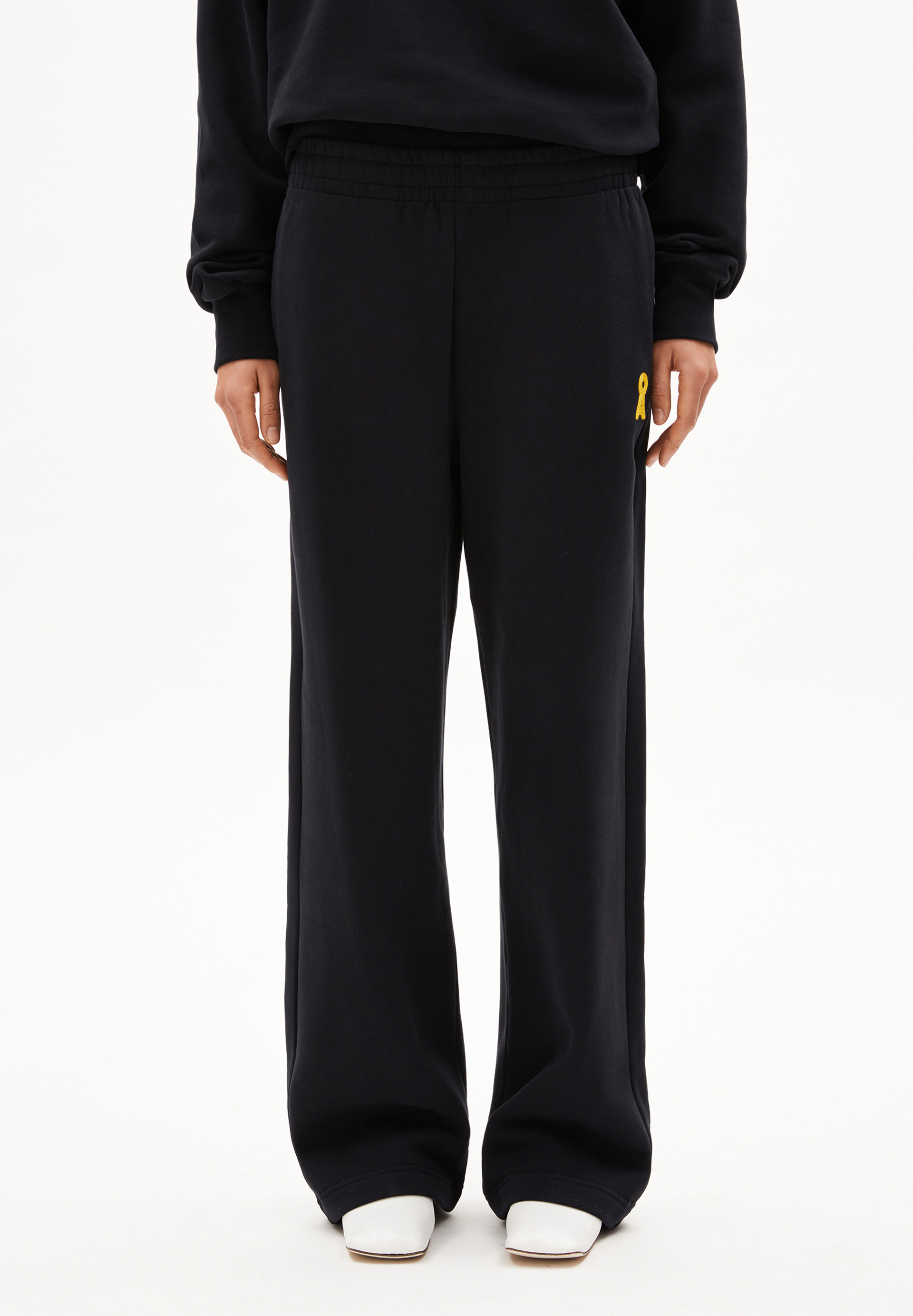 ICONIC Å IVAARA Sweat Pants made of Organic Cotton