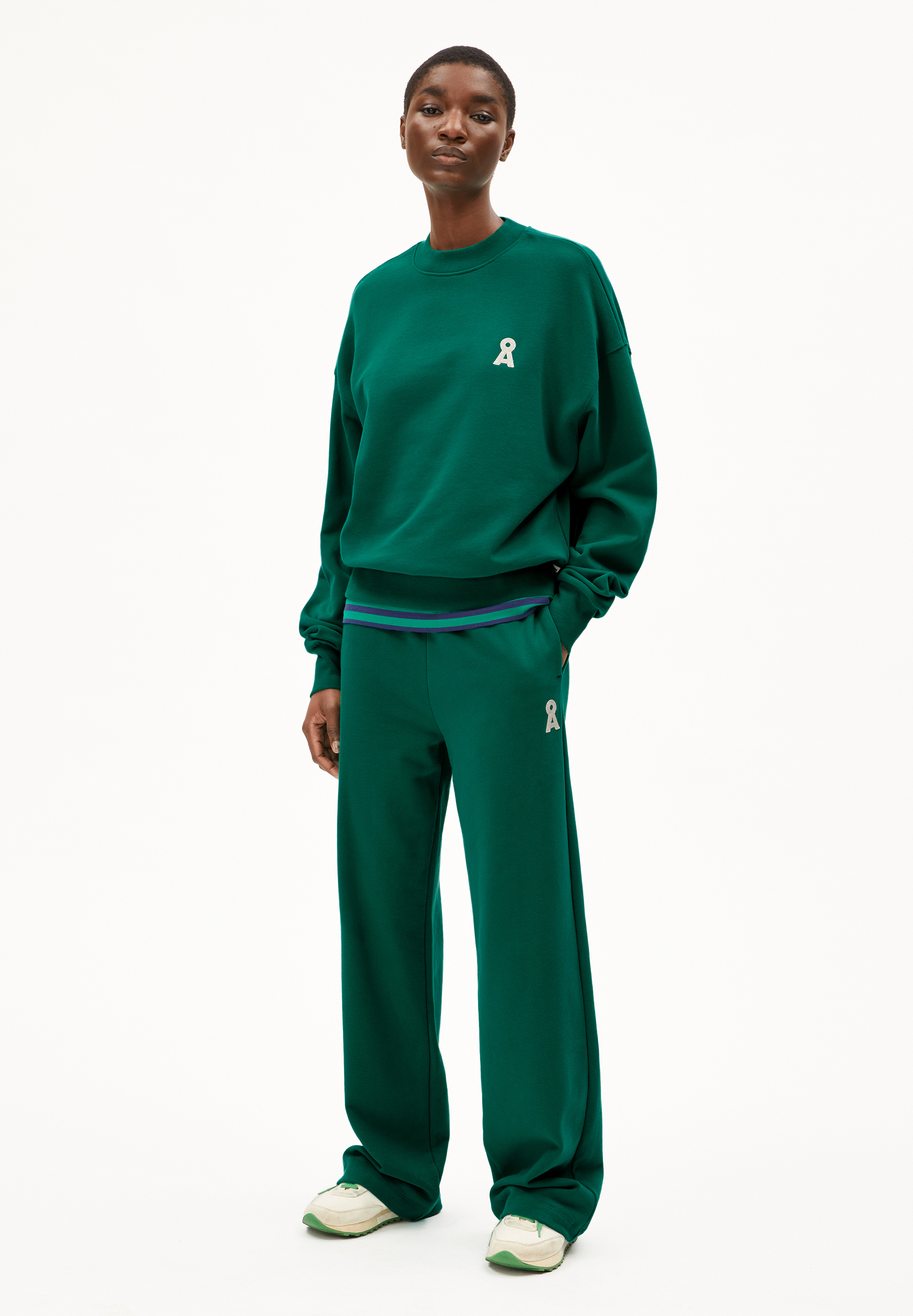 ICONIC Å ALIZAA Sweatshirt made of Organic Cotton