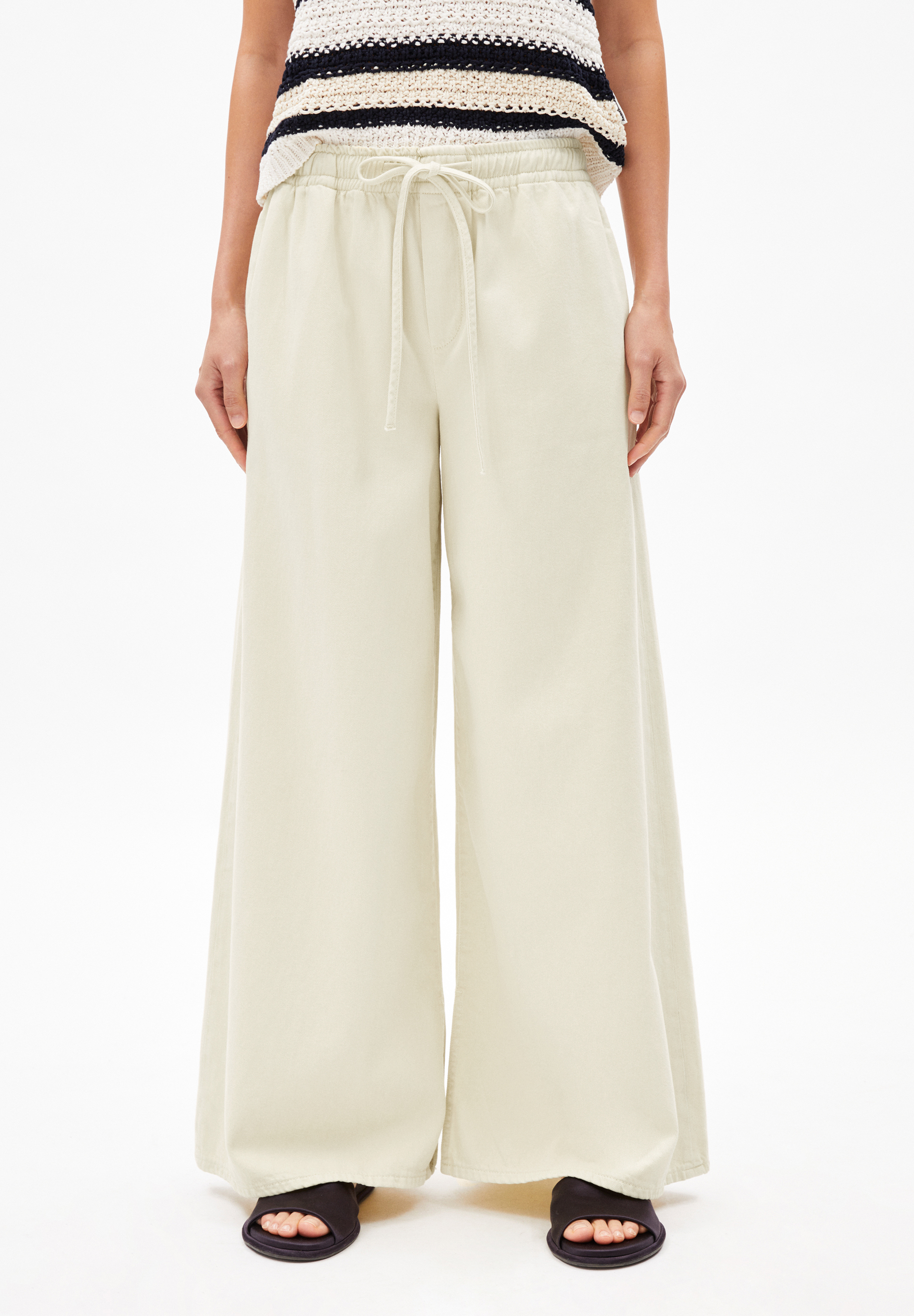 KELAANI Denim Pants made of Organic Cotton Mix