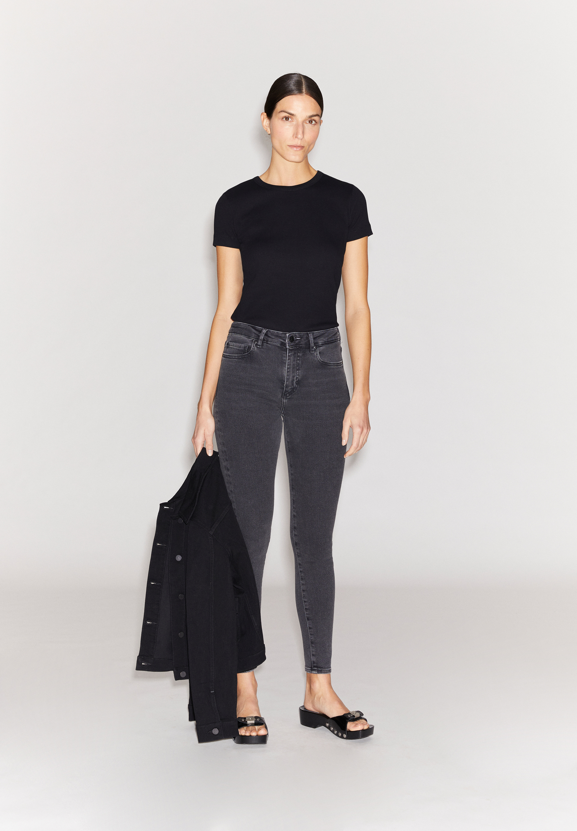 TILLAA X STRETCH Skinny Leg taille mi-haute en coton bio mélangé