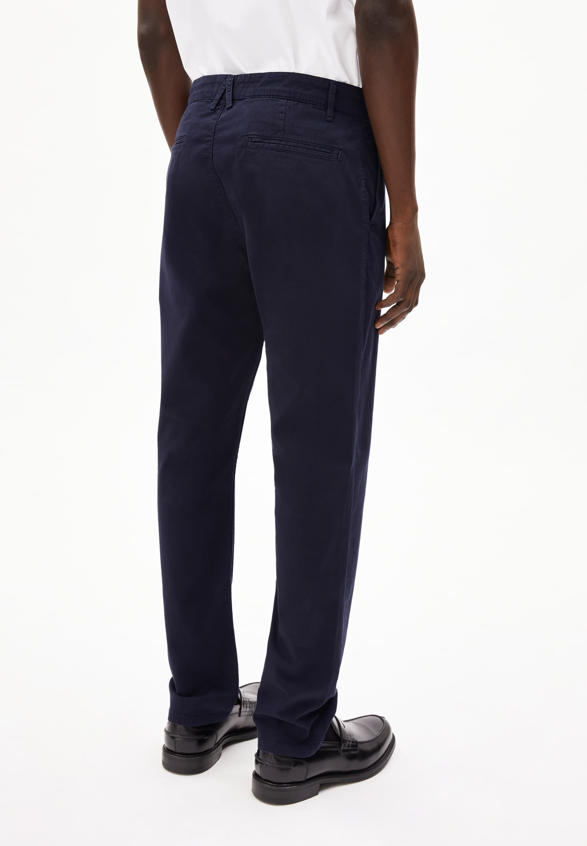 AATHAN Pantalon chino en mélange de coton bio