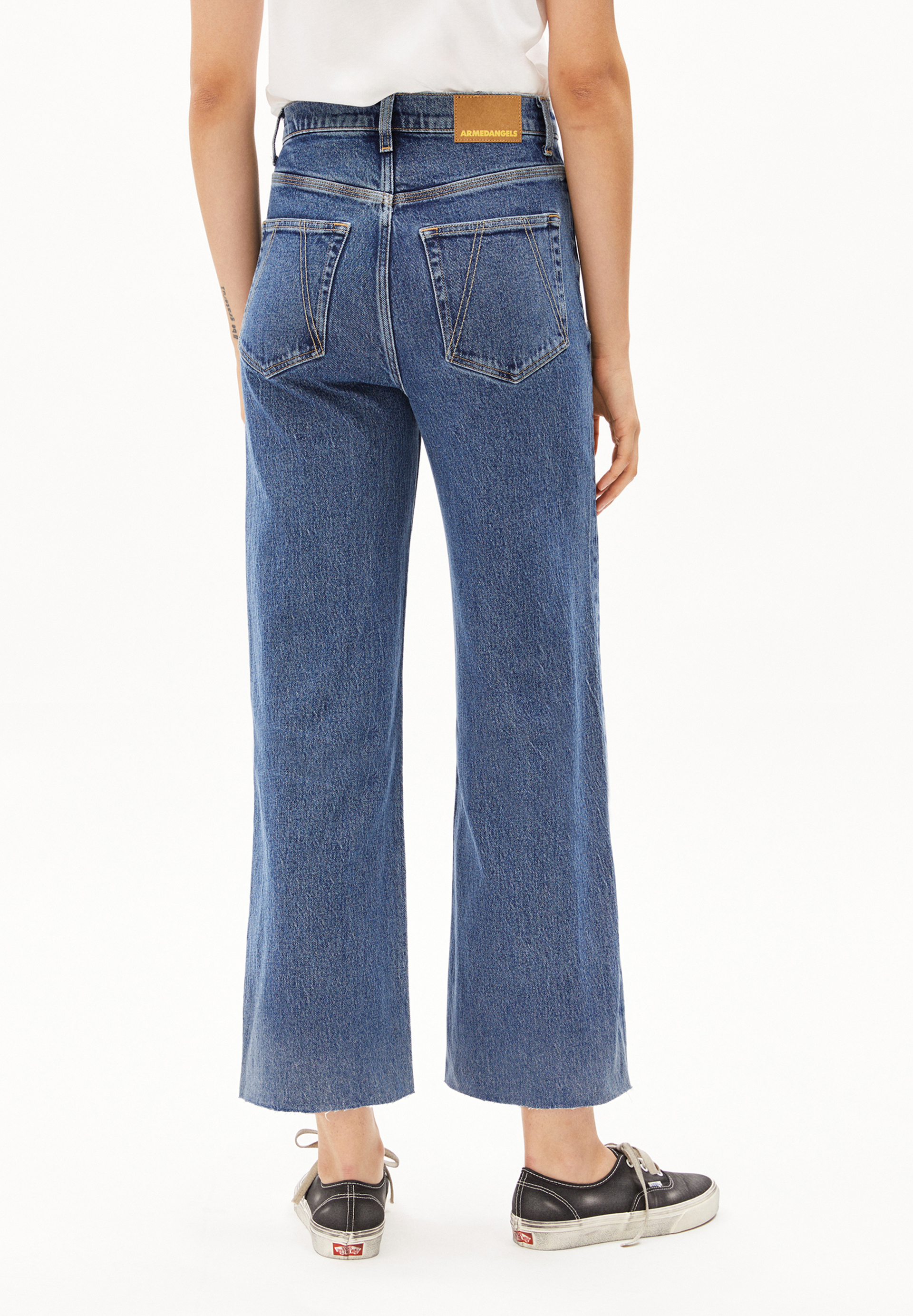 MURLIAA CROPPED Jean large en coton bio mélangé stretch confort