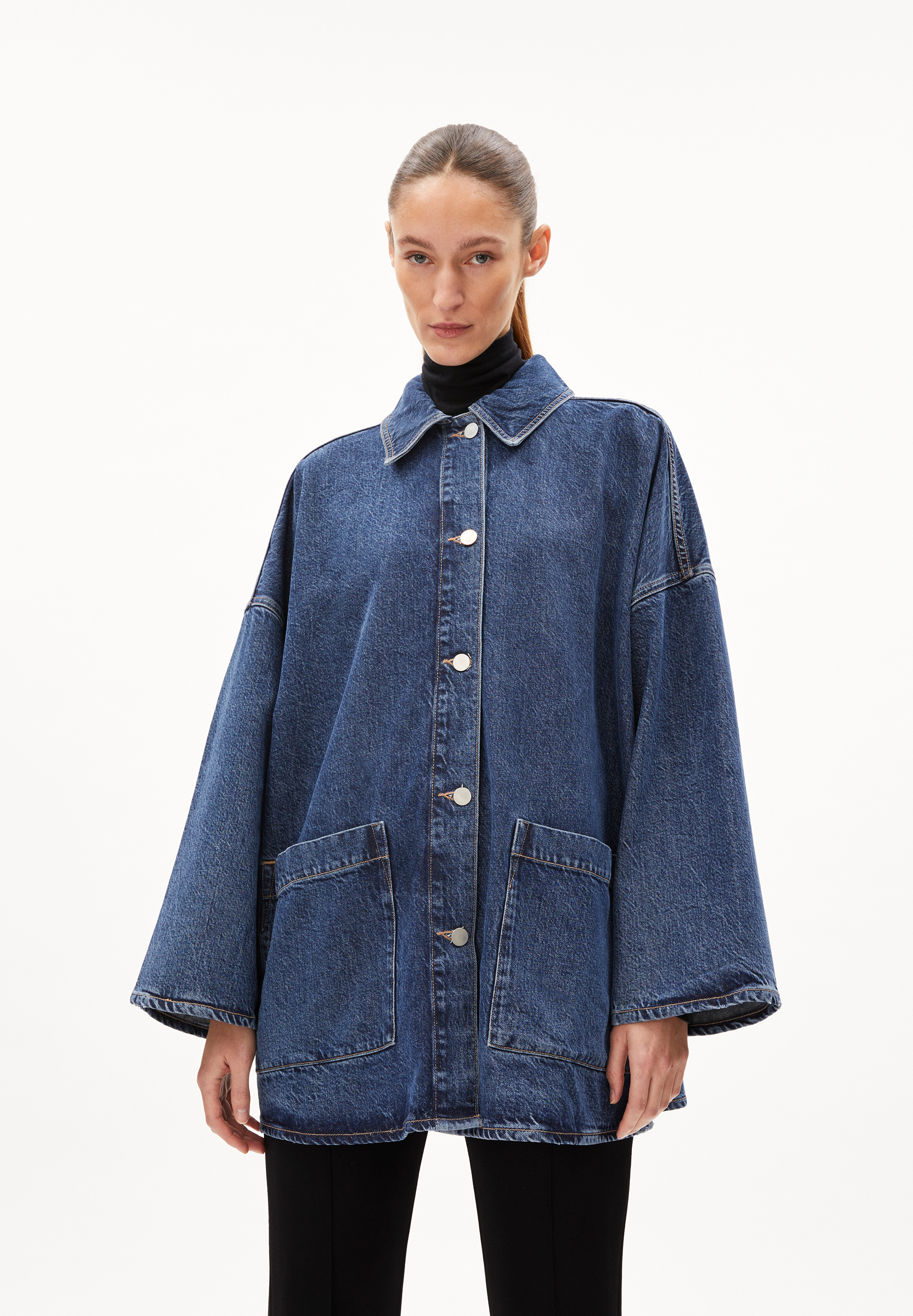 DRAAPY Denim Jacket Oversized Fit made of TENCEL™ Lyocell Mix
