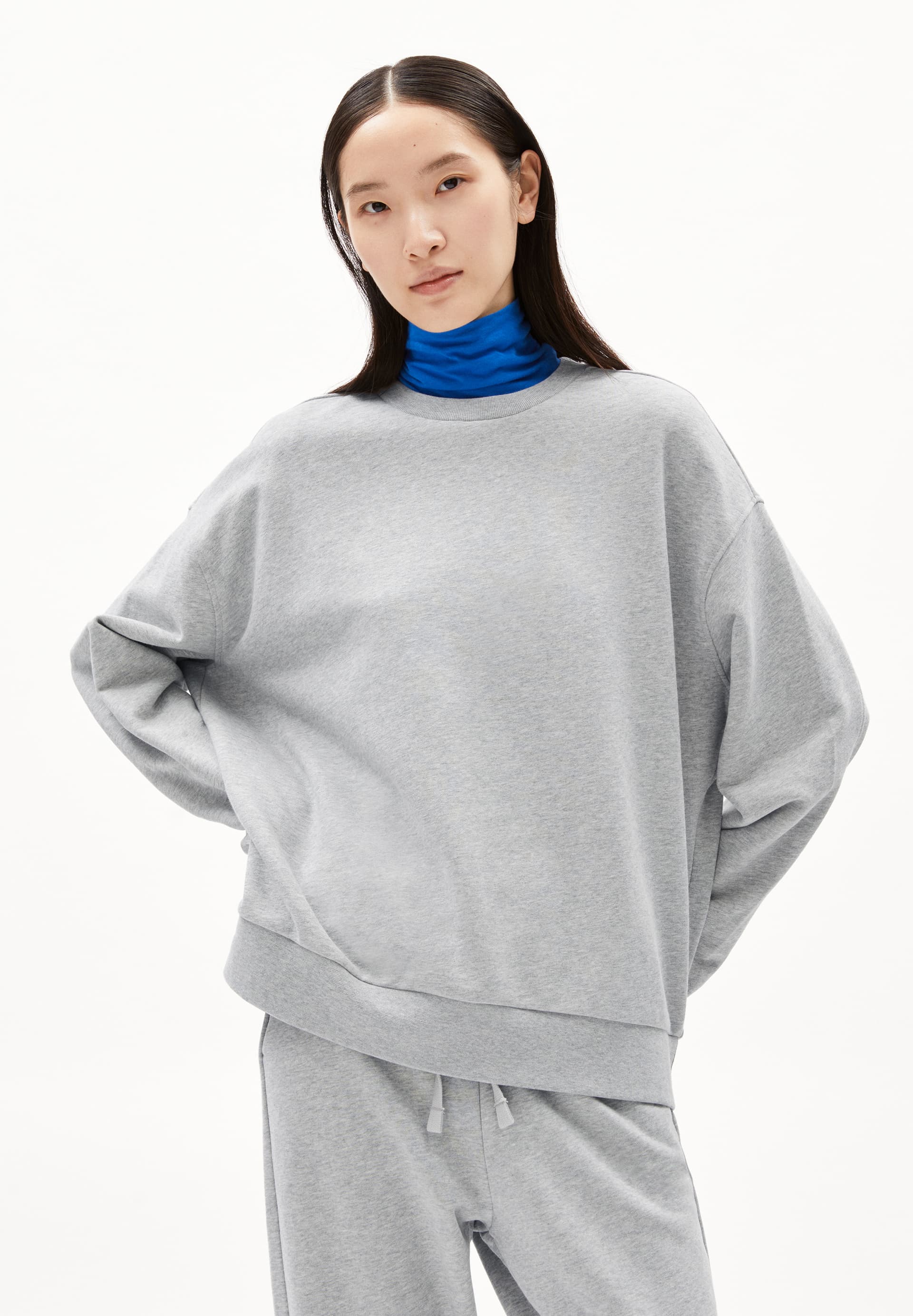 AARIN Sweatshirt Oversized Fit aus Bio-Baumwolle