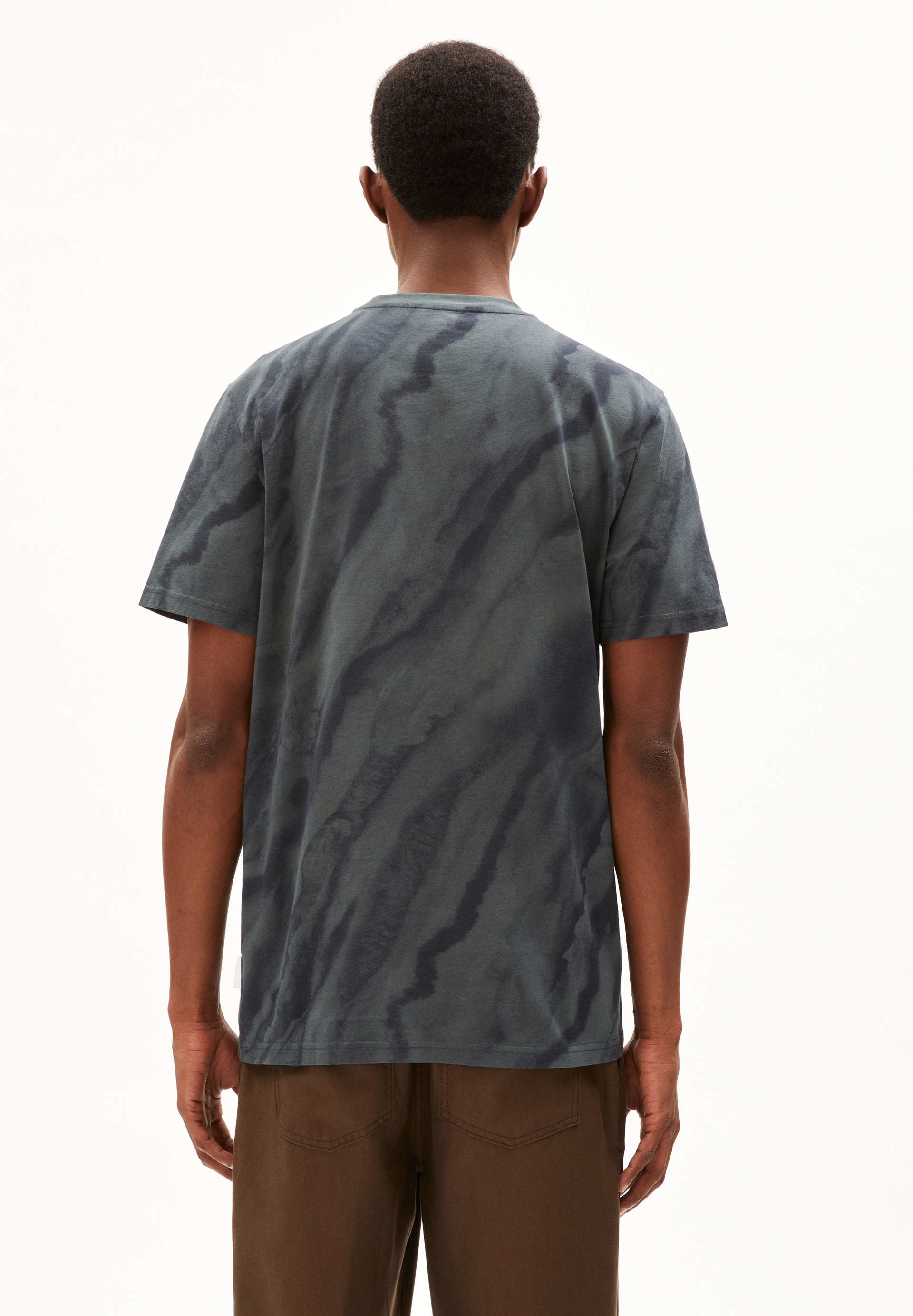 AADONI EARTH T-Shirt Relaxed Fit aus Bio-Baumwolle