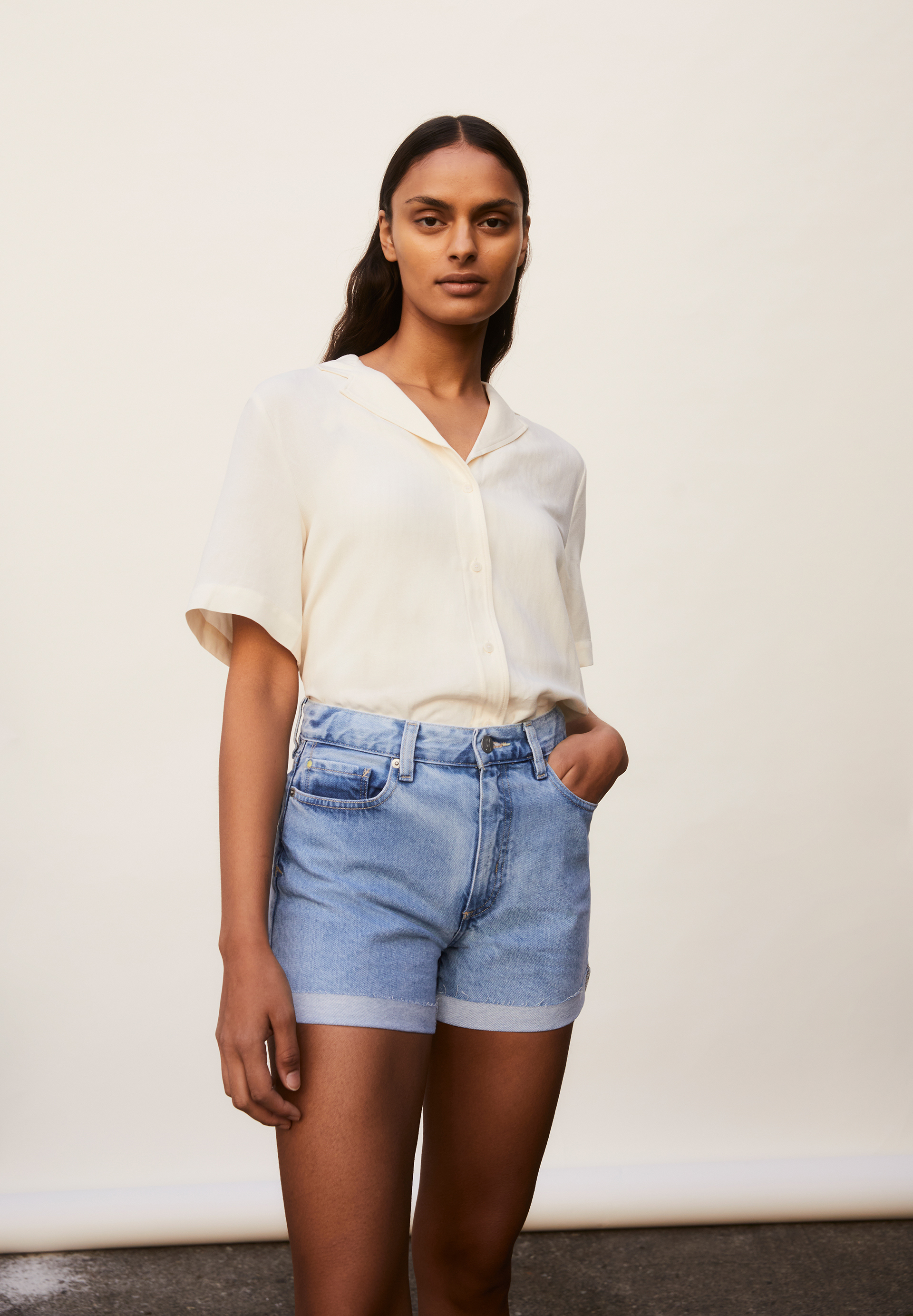 LEMEAA TURN Jeans Shorts aus recyceltem Baumwoll Mix