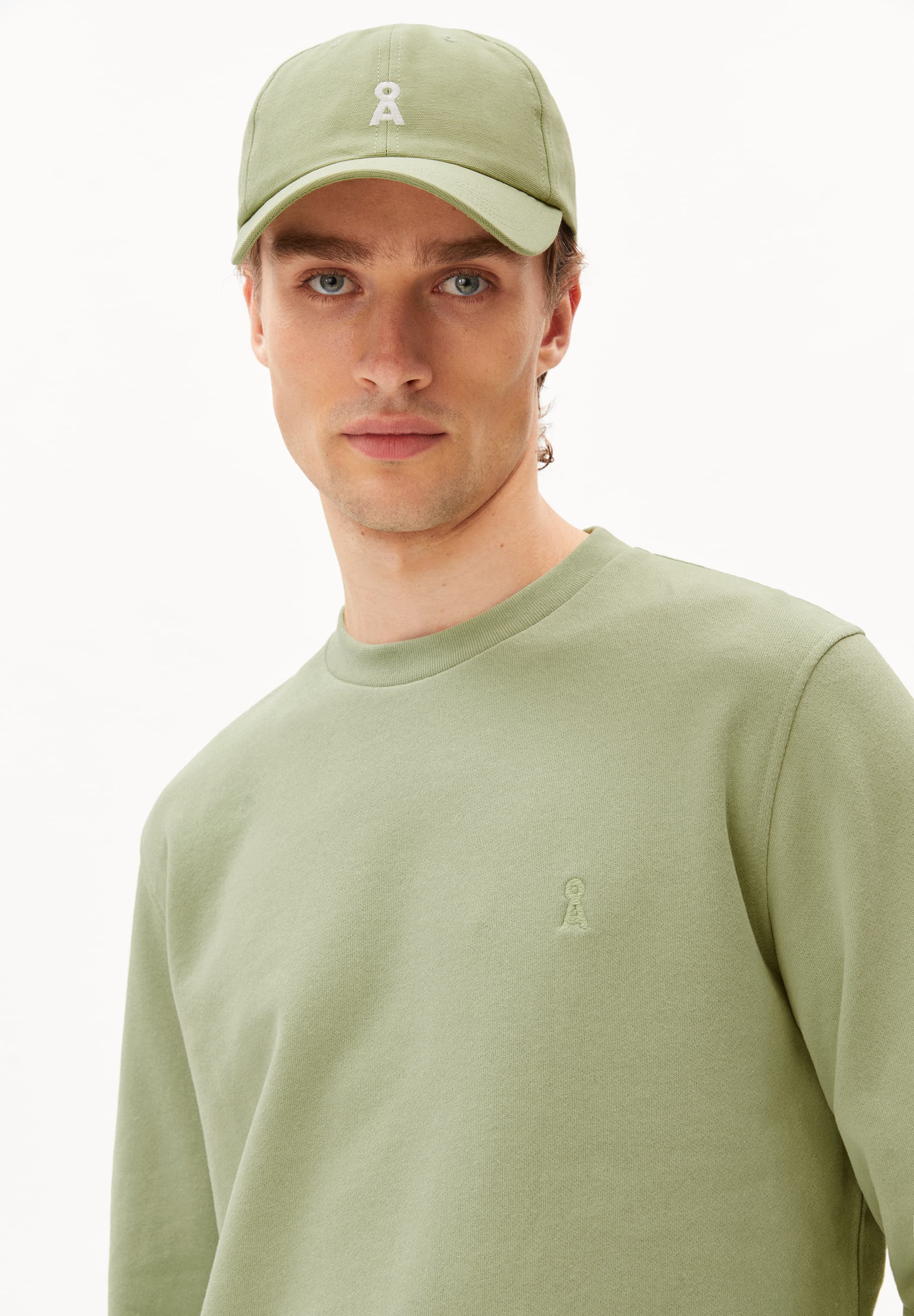 BAARO COMFORT Sweat-shirt coupe standard en coton bio mélangé