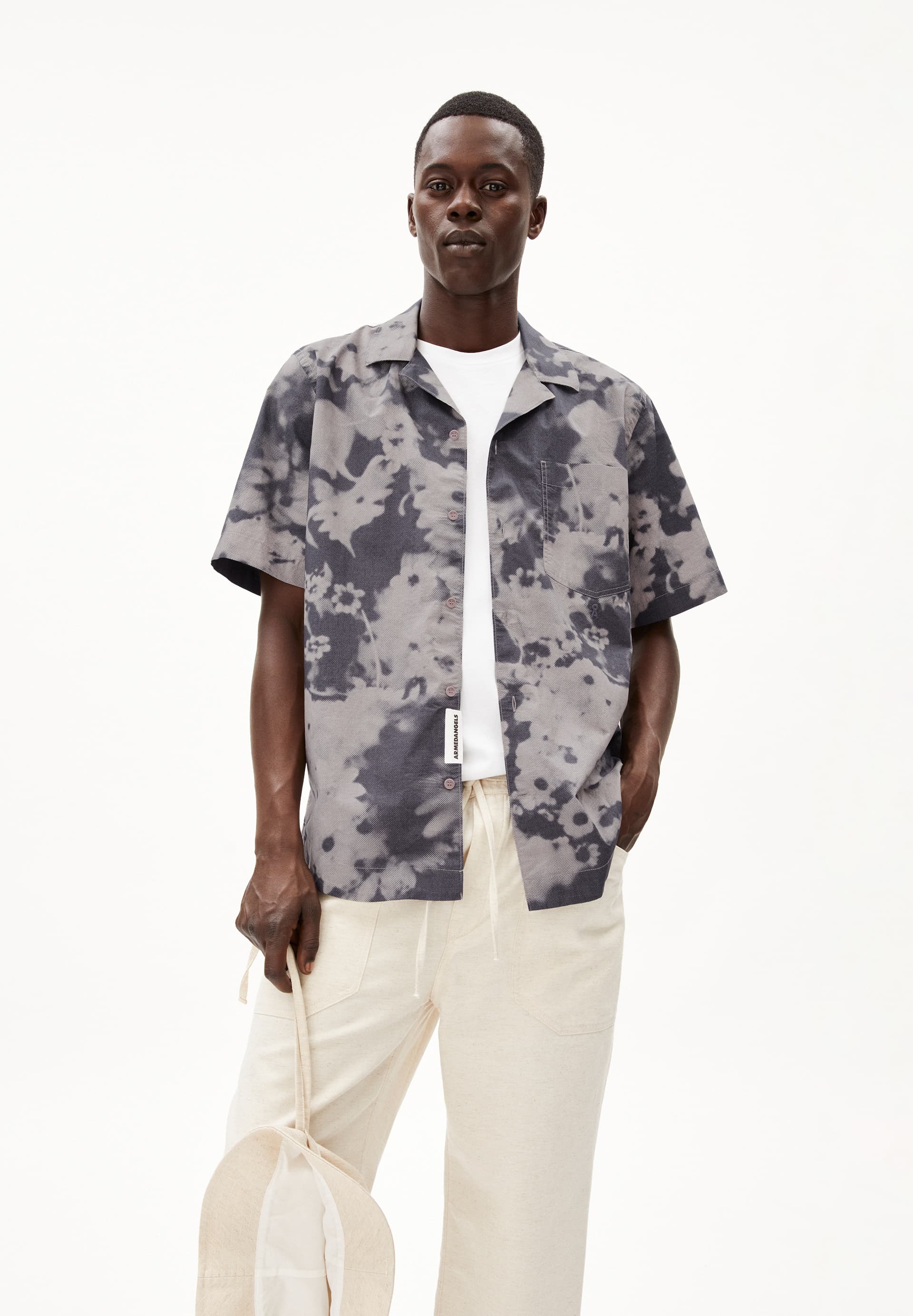 LOVAAR BLOMMAA Shirt Relaxed Fit made of Organic Cotton