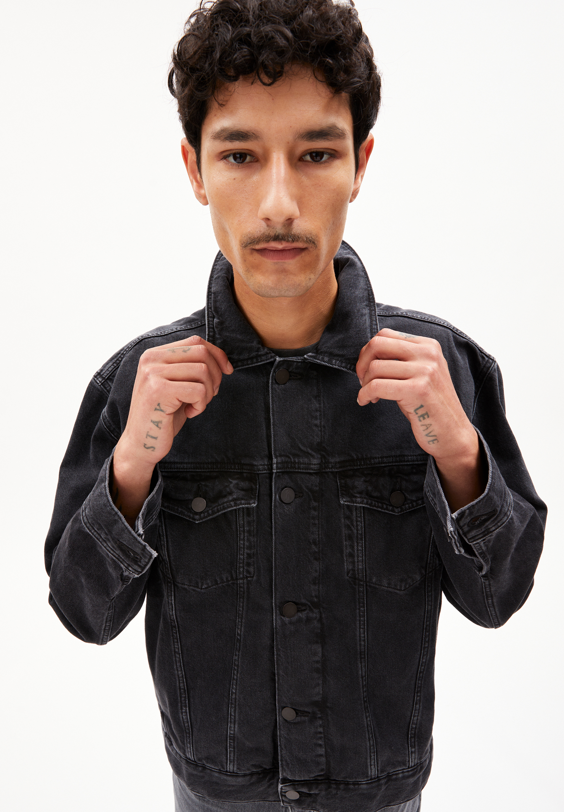 TRAAKA Denim Jacket Oversized Fit made of recycled Cotton